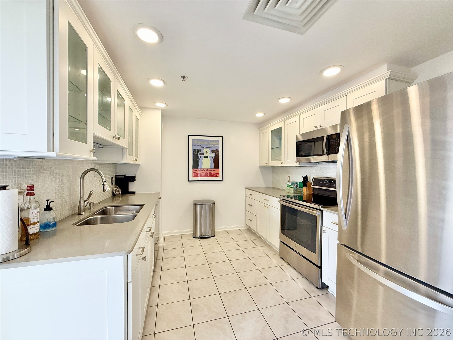 2121 S Yorktown Avenue Tulsa OK 74114