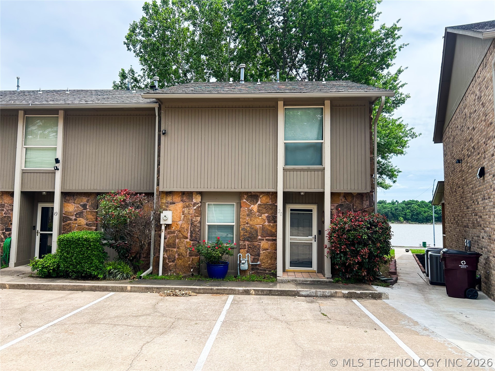 7020 Lakeshore Drive Eufaula OK 74432