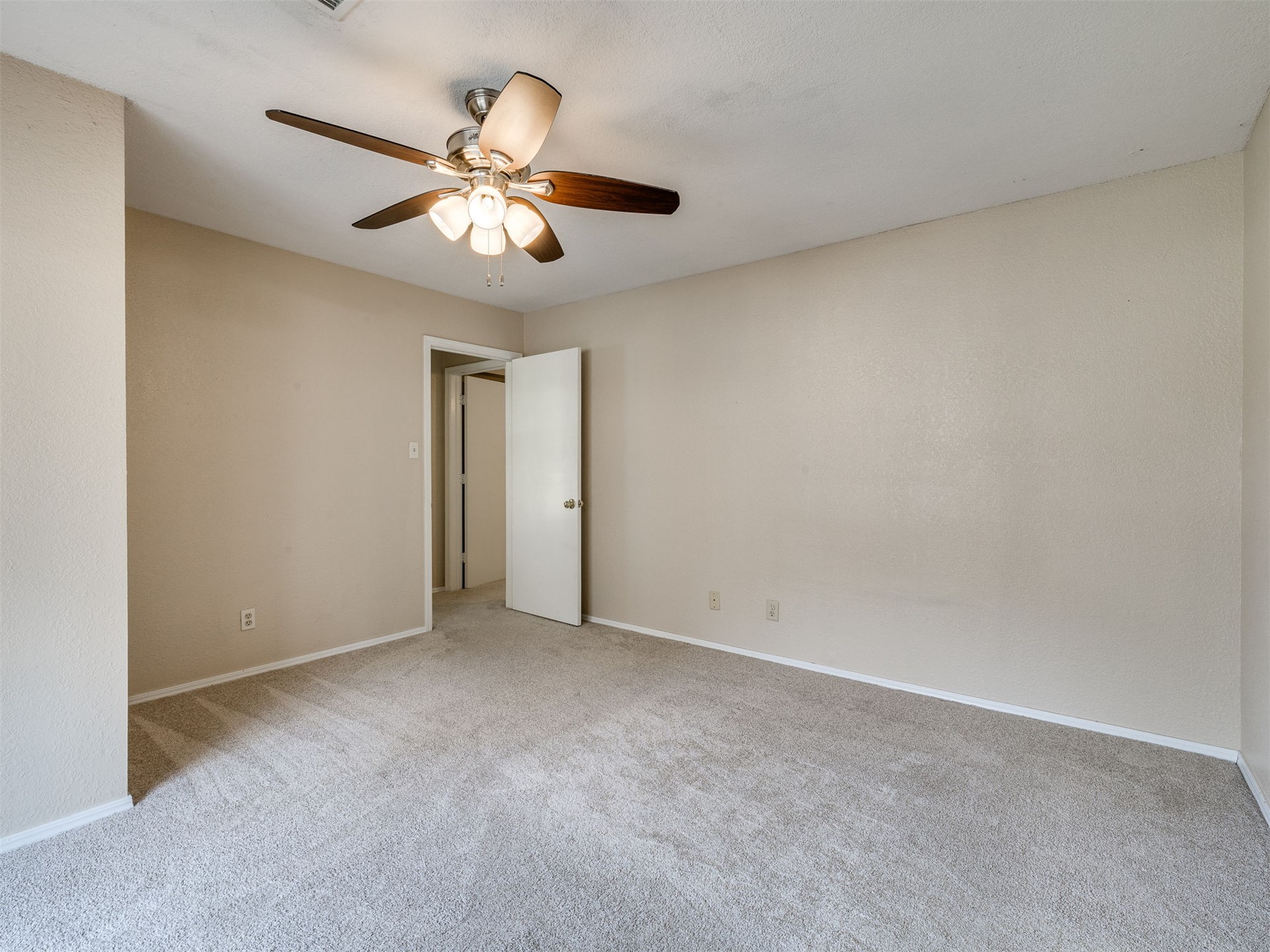 9103 S Urbana Avenue Tulsa OK 74137