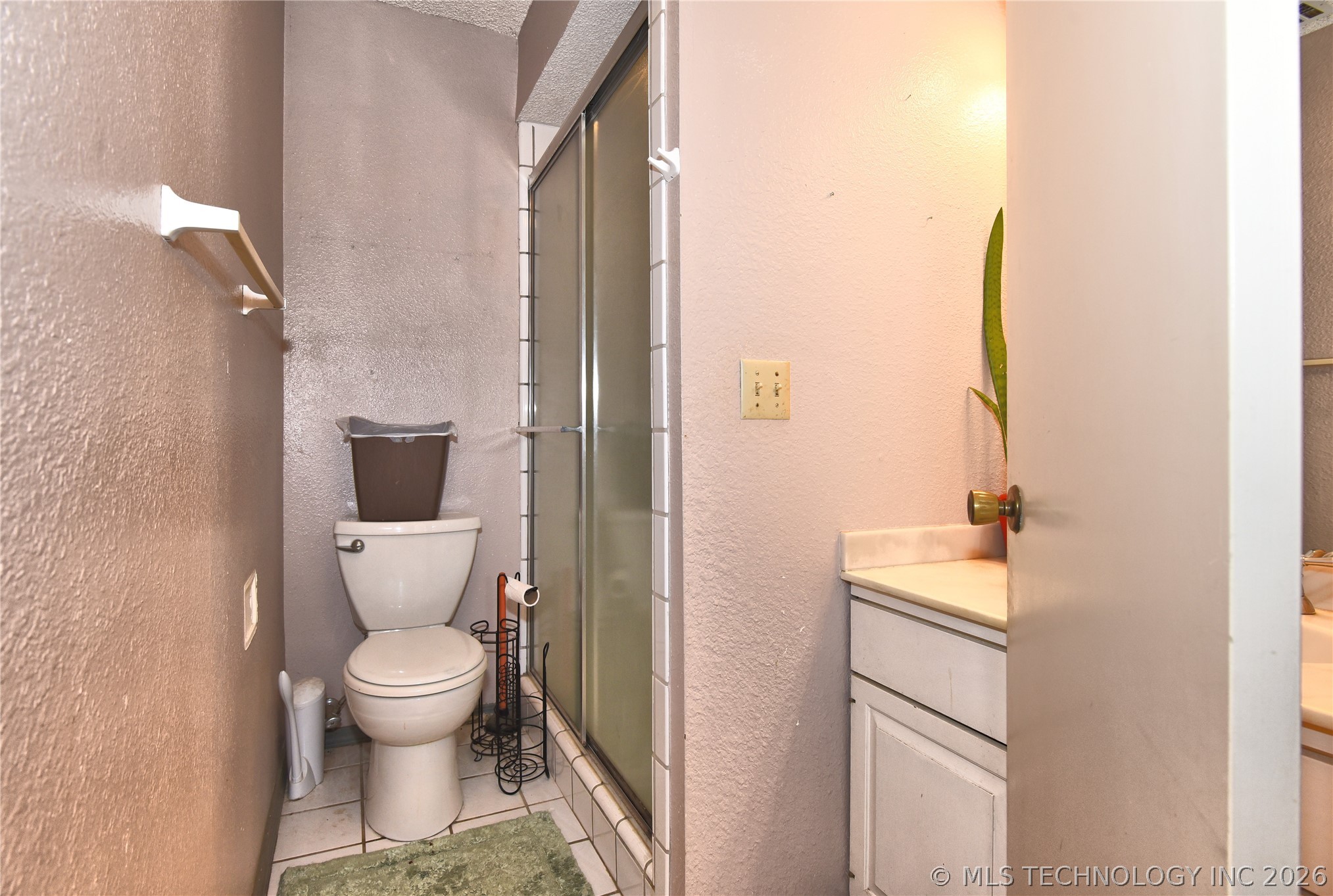 2202 E 55th Court Tulsa OK 74105