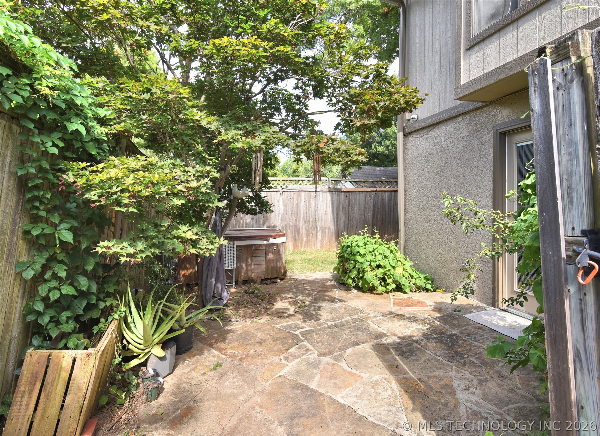 2202 E 55th Court Tulsa OK 74105