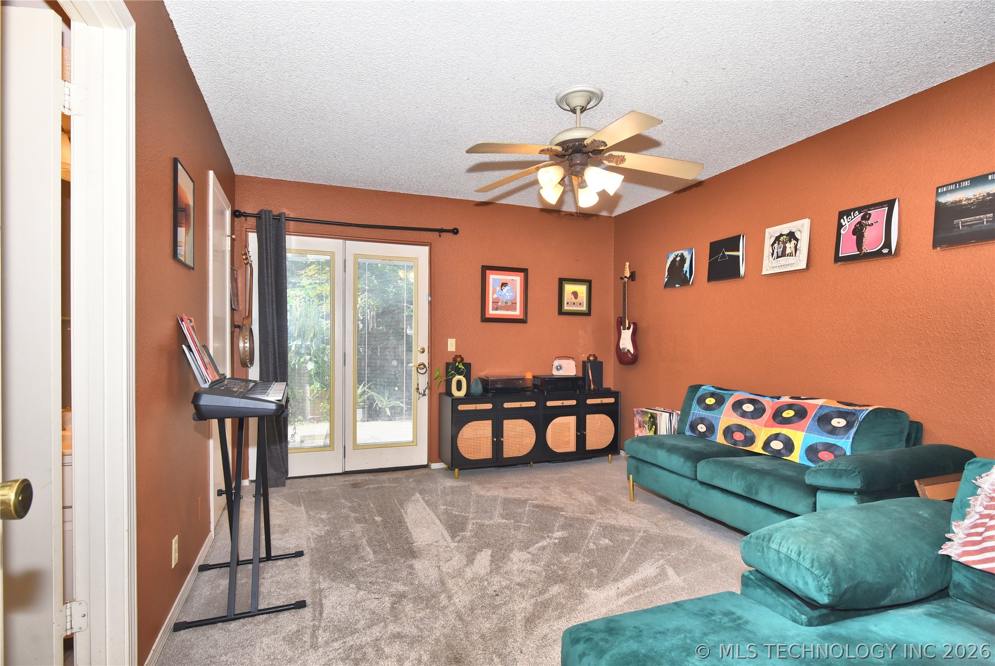 2202 E 55th Court Tulsa OK 74105