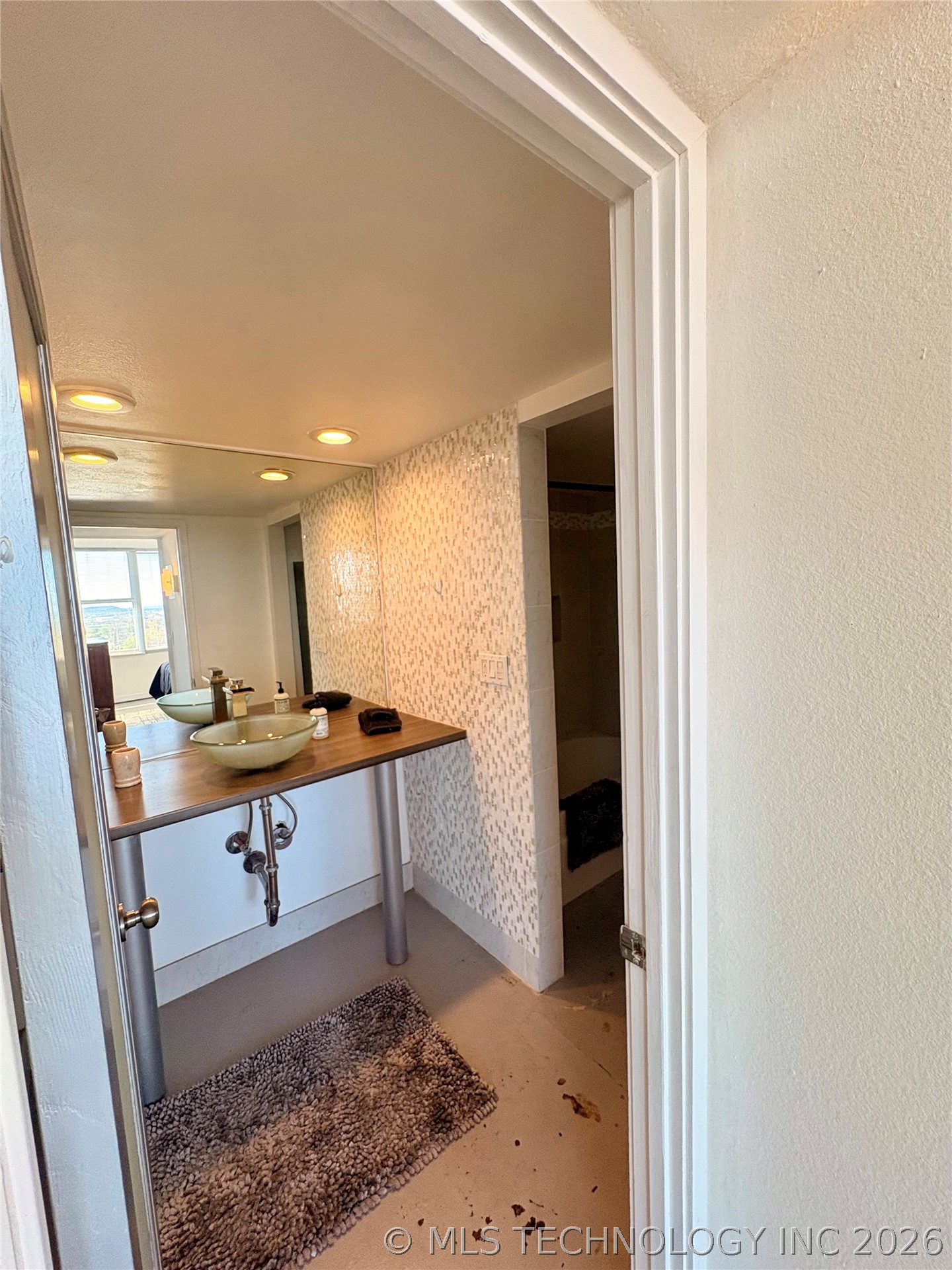 450 W 7th Street Tulsa OK 74119