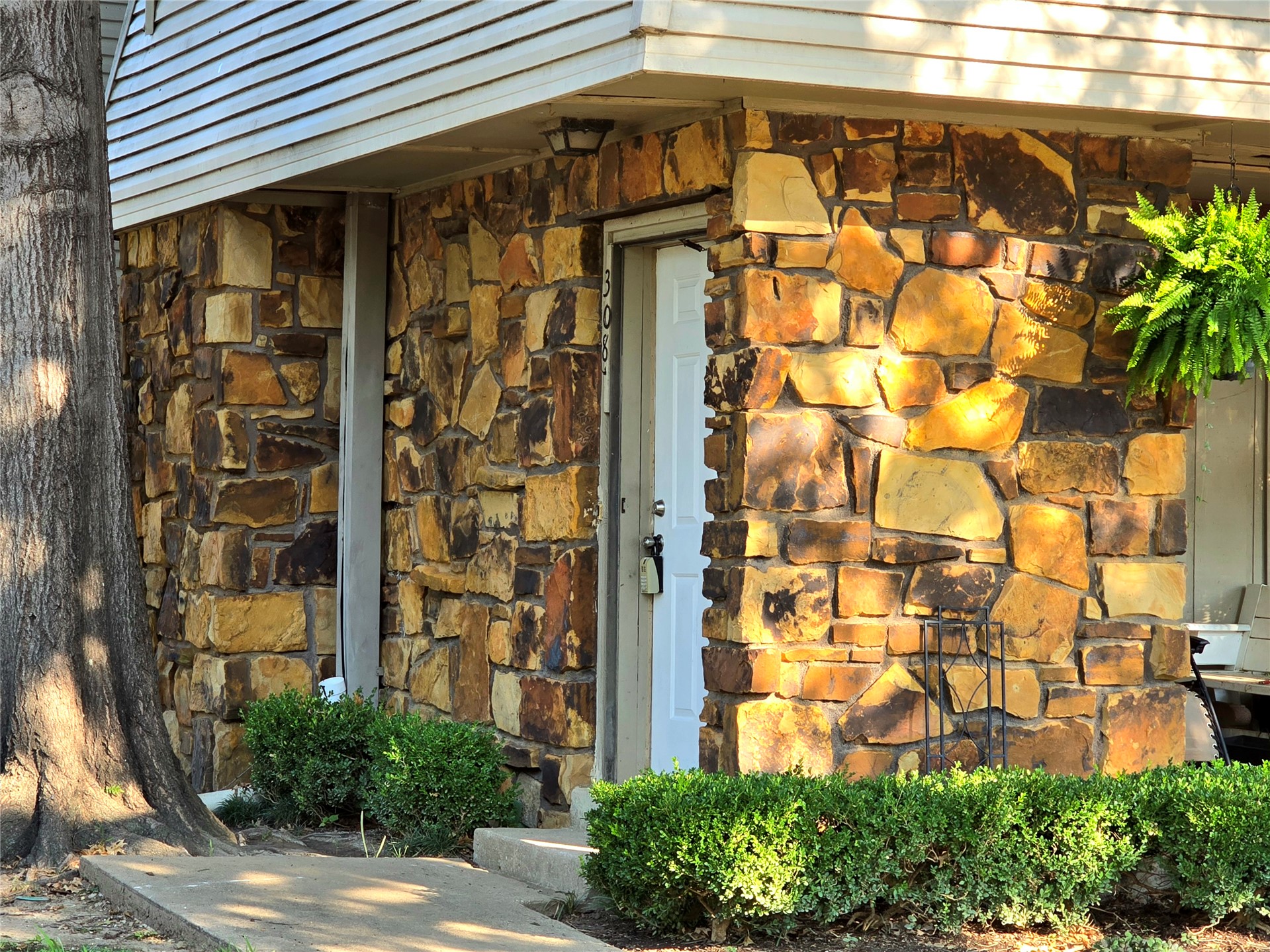 6622 S Zunis Avenue Tulsa OK 74136