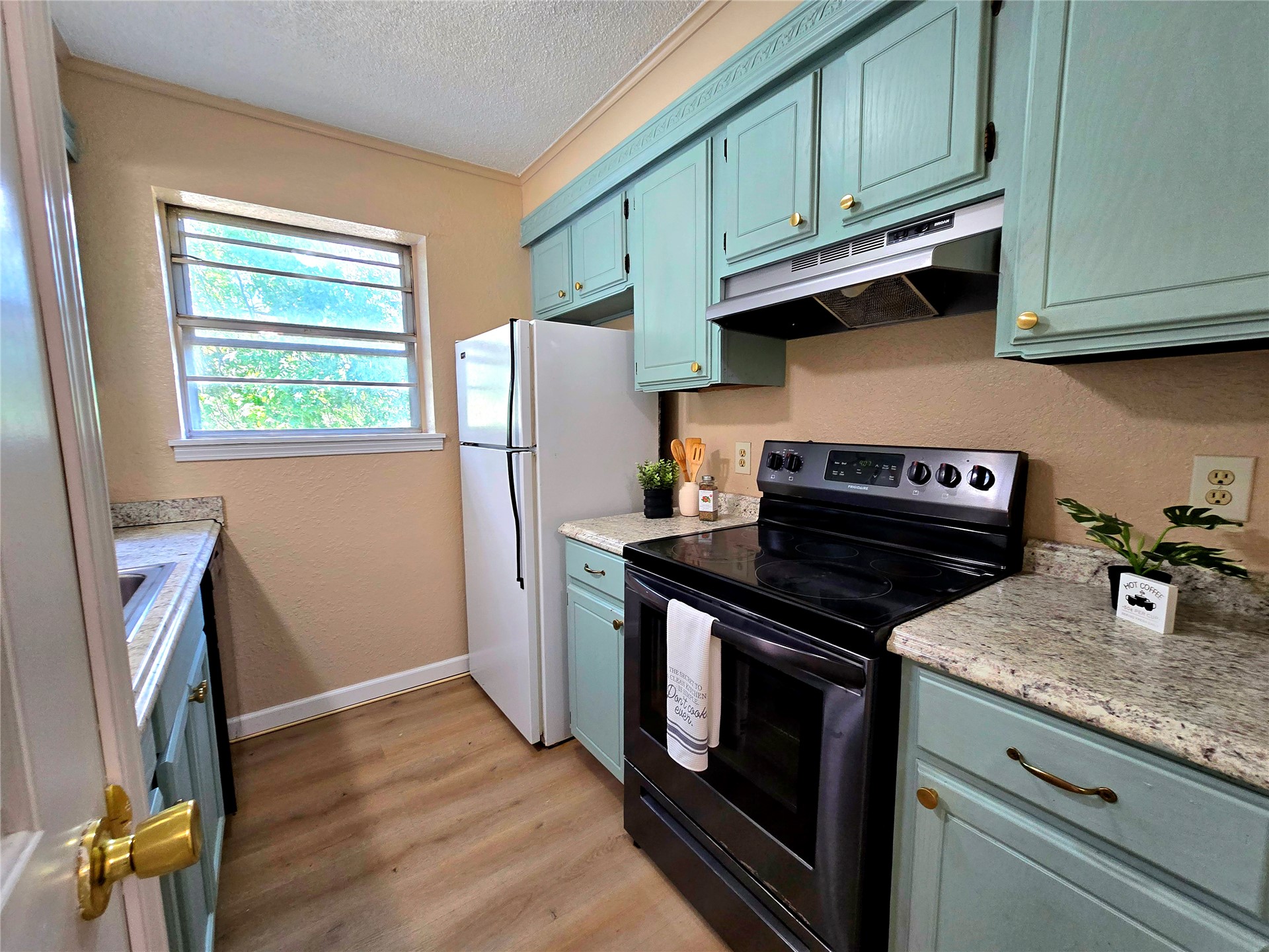6622 S Zunis Avenue Tulsa OK 74136