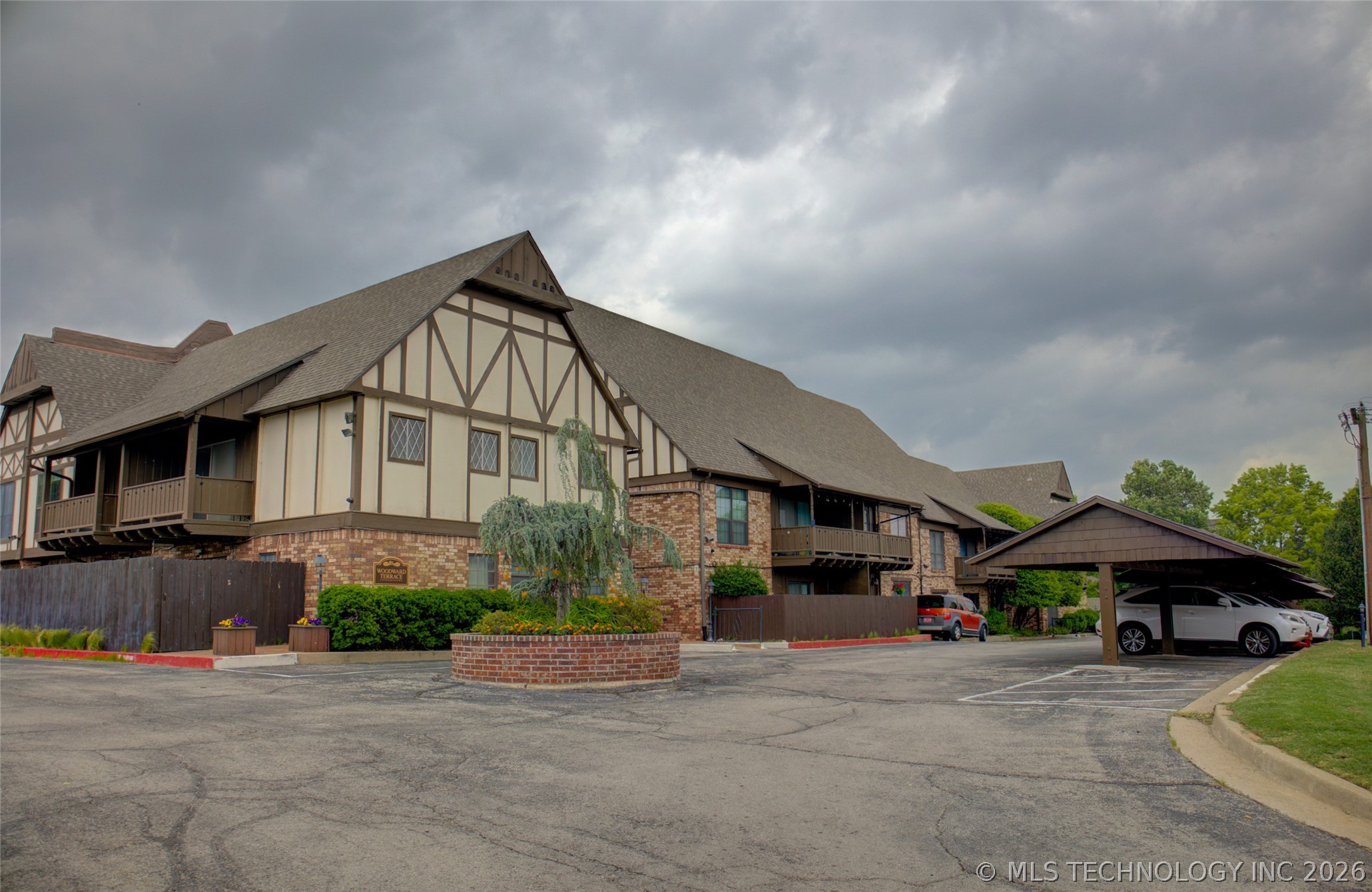 2224 S Boston Avenue E Tulsa OK 74114