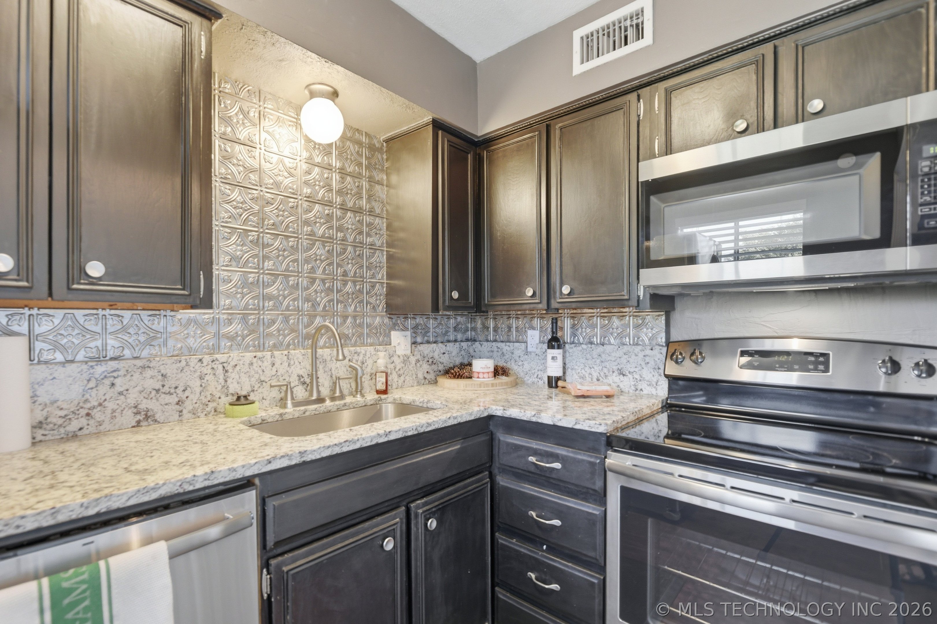 3 Woodward Boulevard Tulsa OK 74114
