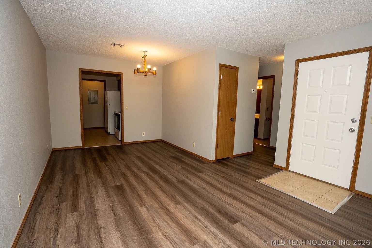 2423 E 87th Street Tulsa OK 74137