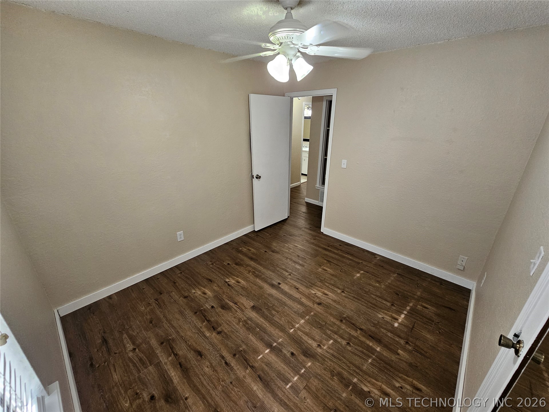 1107 E 45th Place S Tulsa OK 74105