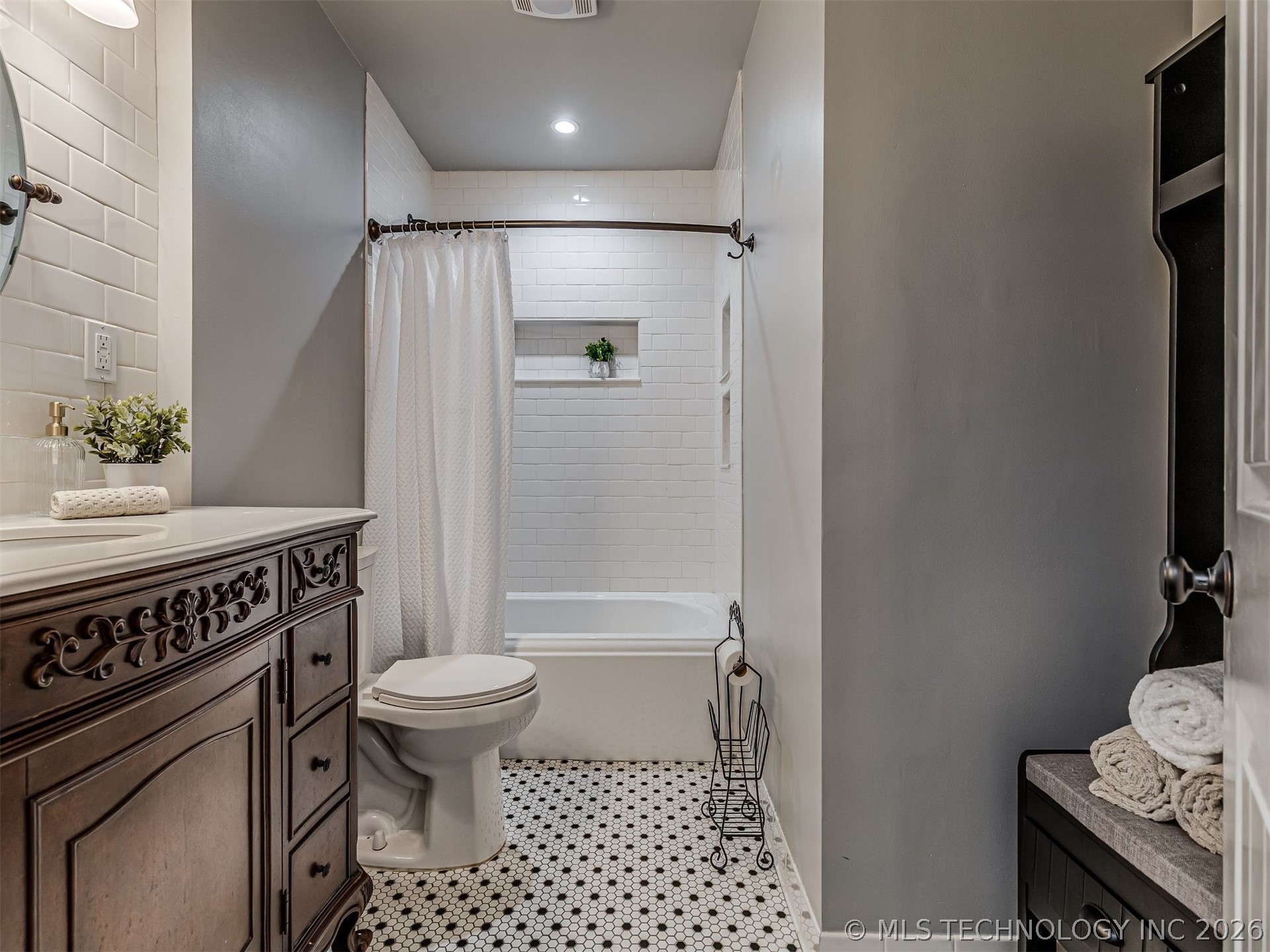 3701 Riverside Drive Tulsa OK 74105