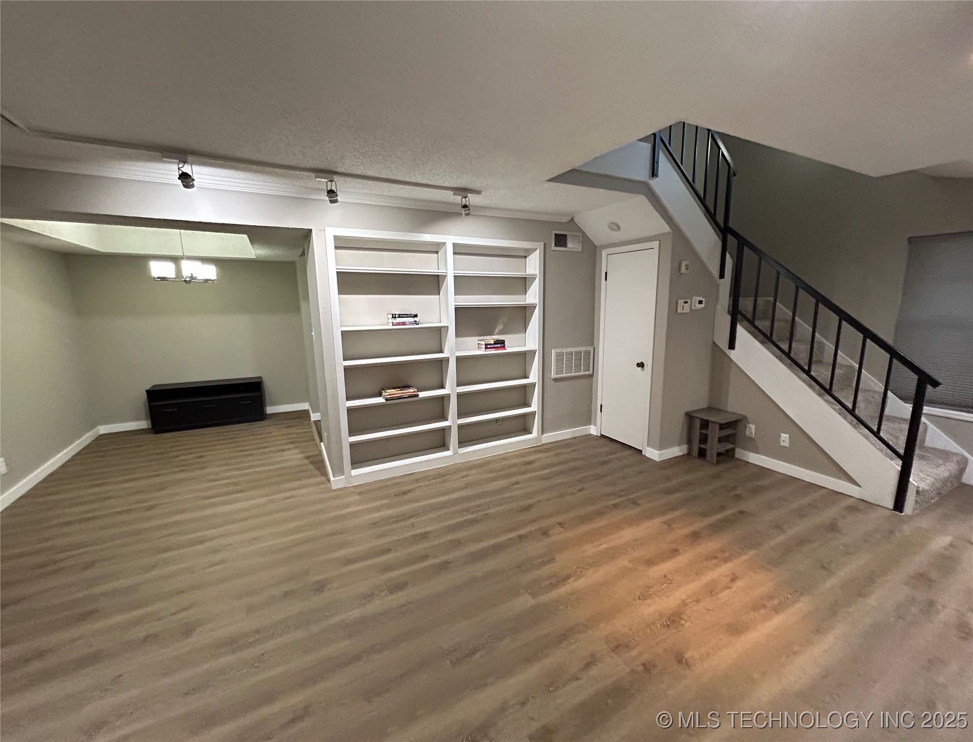 2221 E 67th Street Tulsa OK 74136