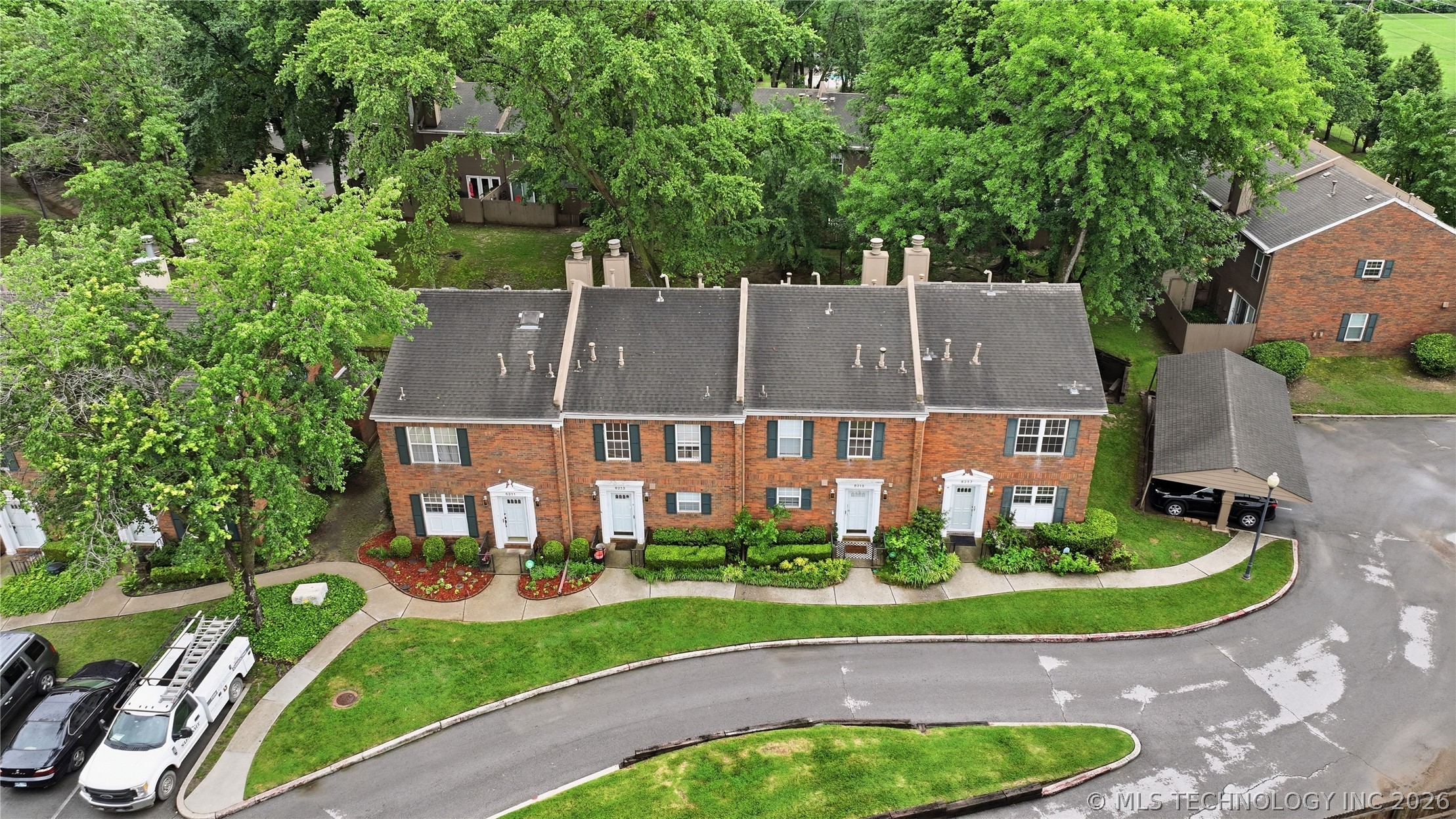 6217 S Yorktown Avenue Tulsa OK 74136