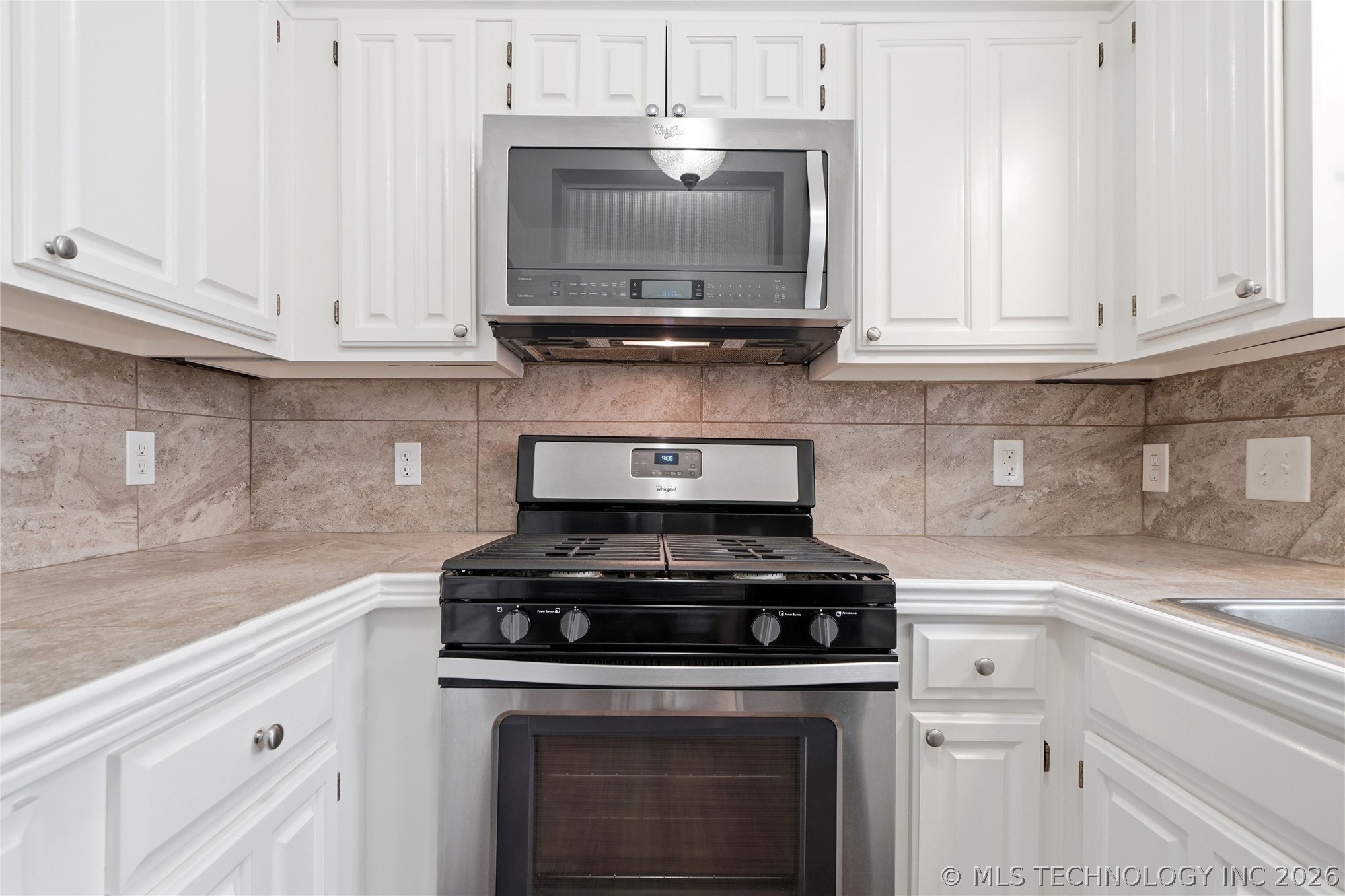 6217 S Yorktown Avenue Tulsa OK 74136