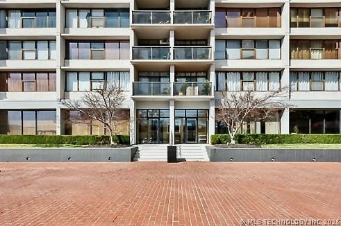 450 W 7th Street Tulsa OK 74119