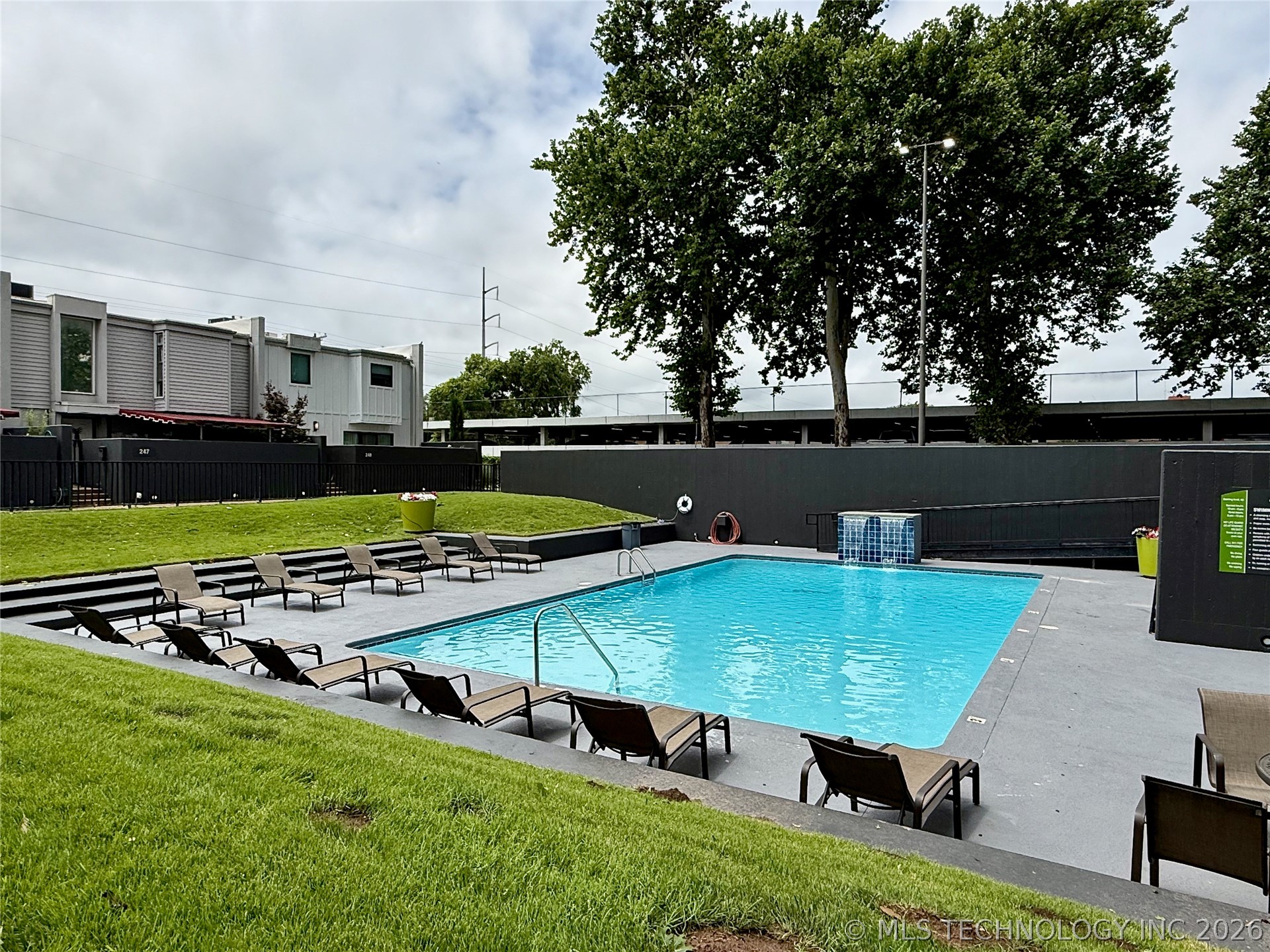 450 W 7th Street Tulsa OK 74119