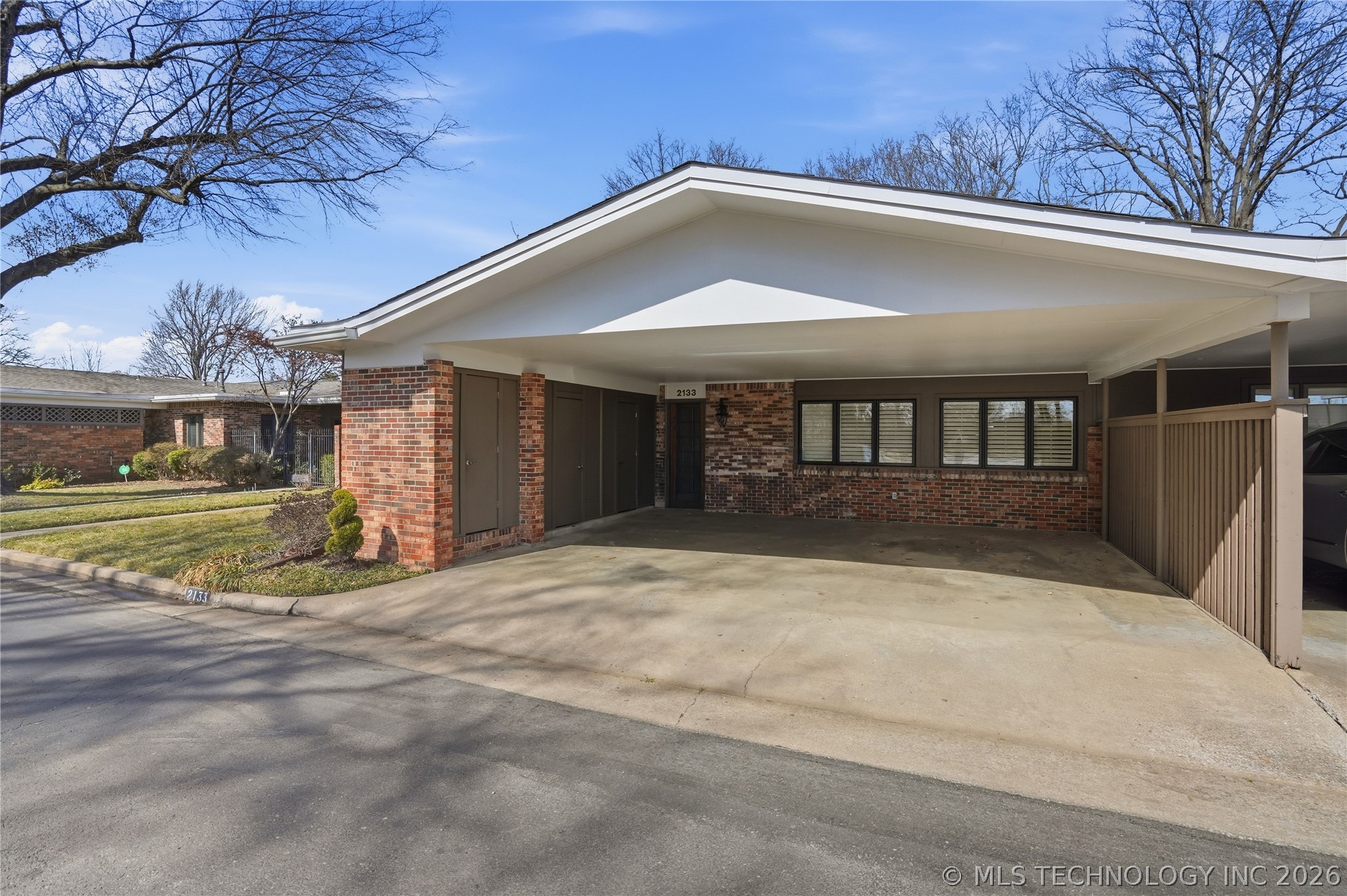 2133 E 60th Place Tulsa OK 74105