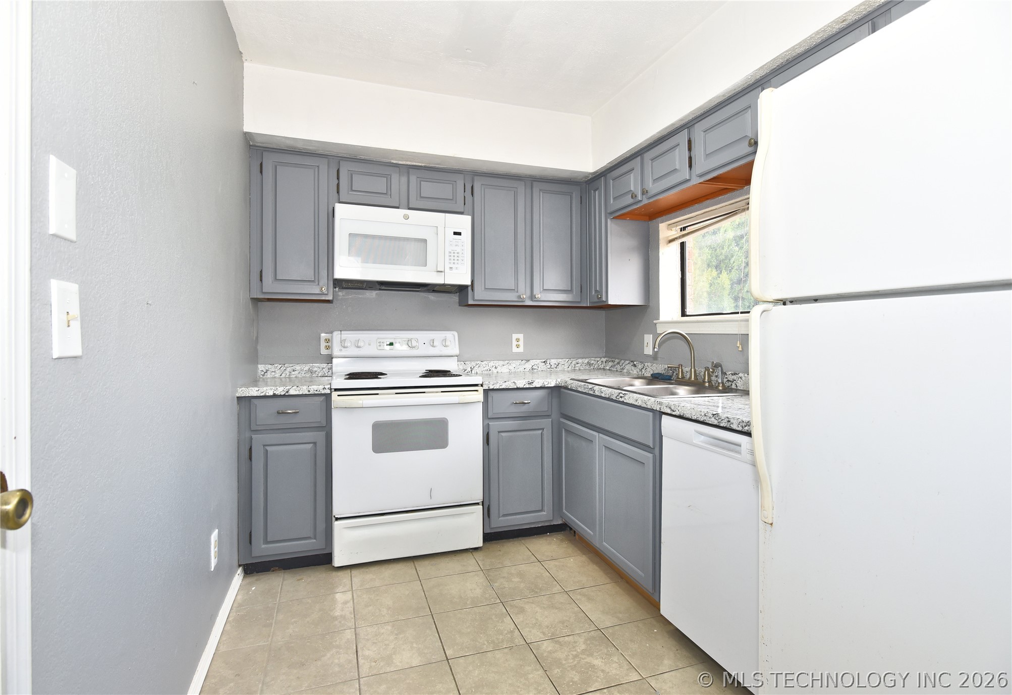 6737 S Peoria Avenue Tulsa OK 74136