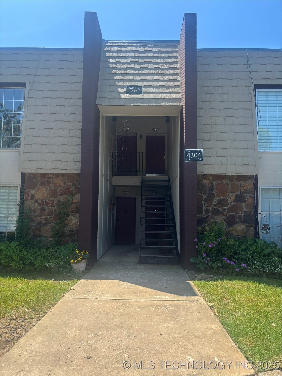 4304 E 67th Street S Tulsa OK 74136