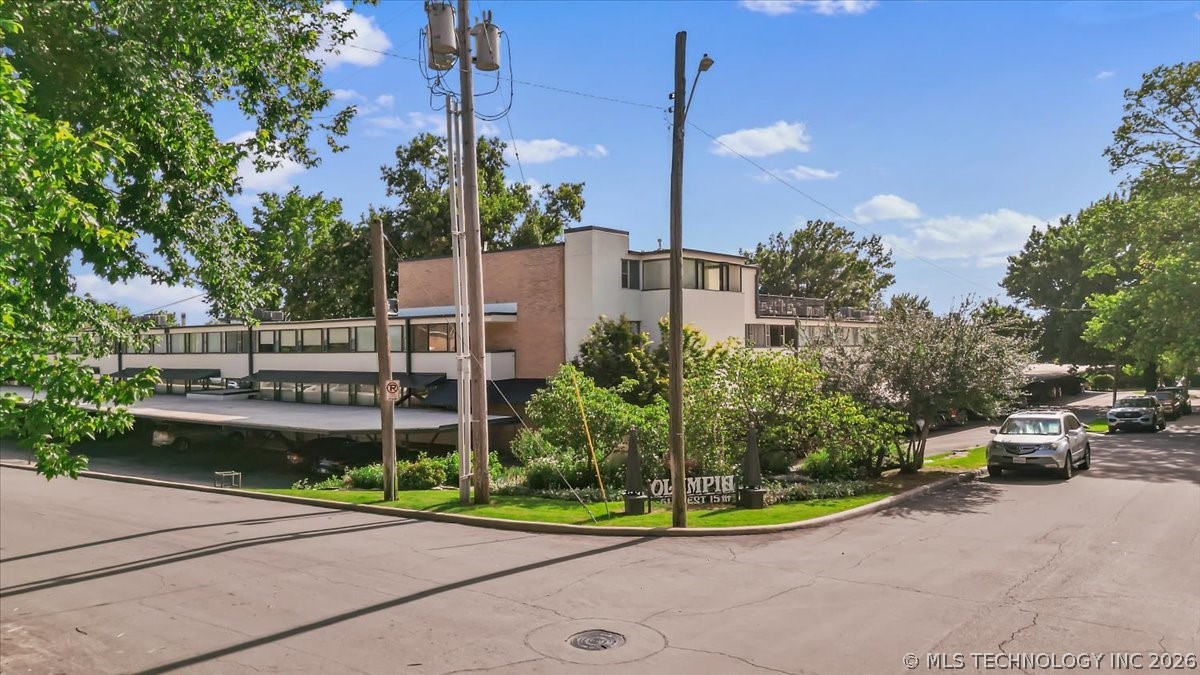 611 W 15th Street Tulsa OK 74127