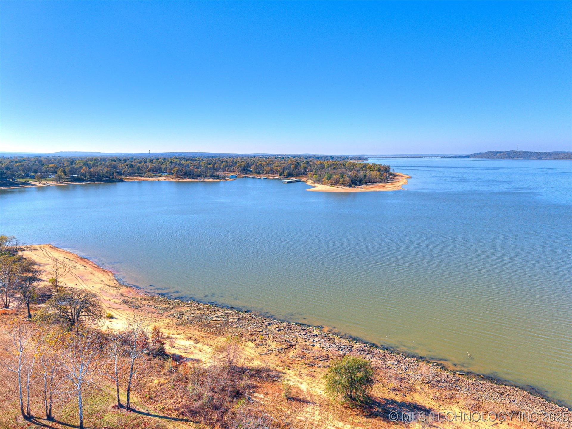 291 N Spinnaker Run Eufaula OK 74462
