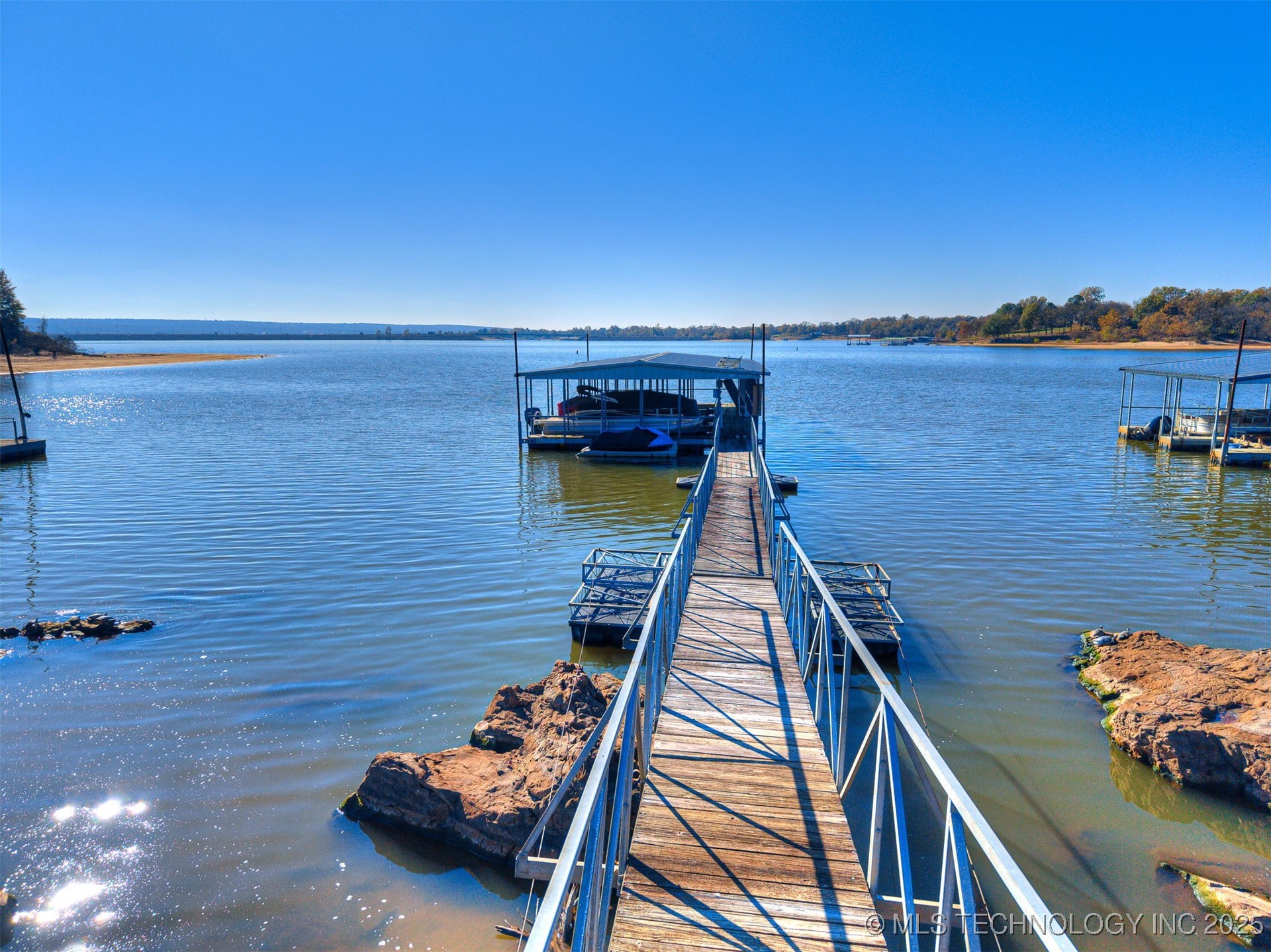 291 N Spinnaker Run Eufaula OK 74462