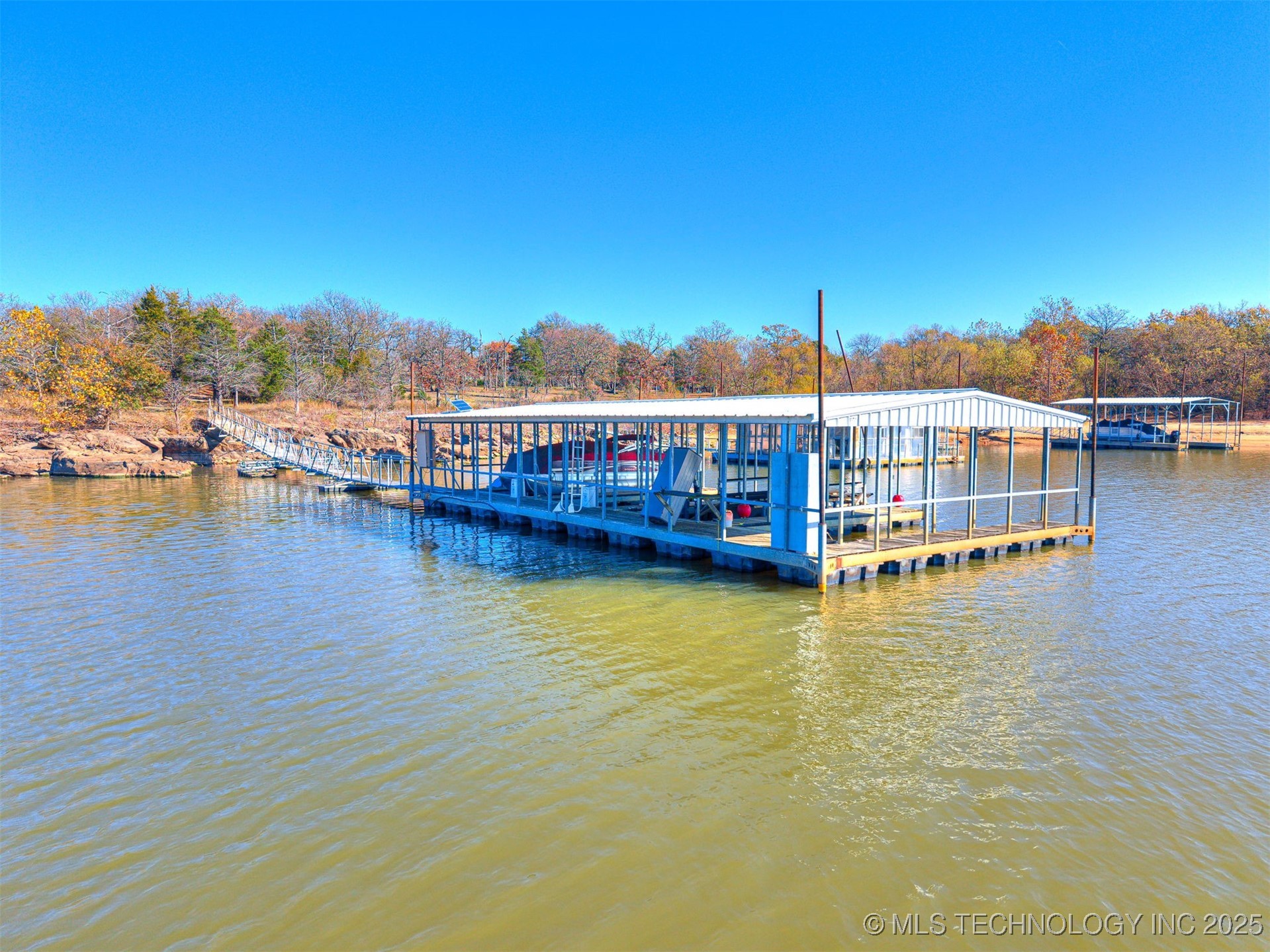 291 N Spinnaker Run Eufaula OK 74462