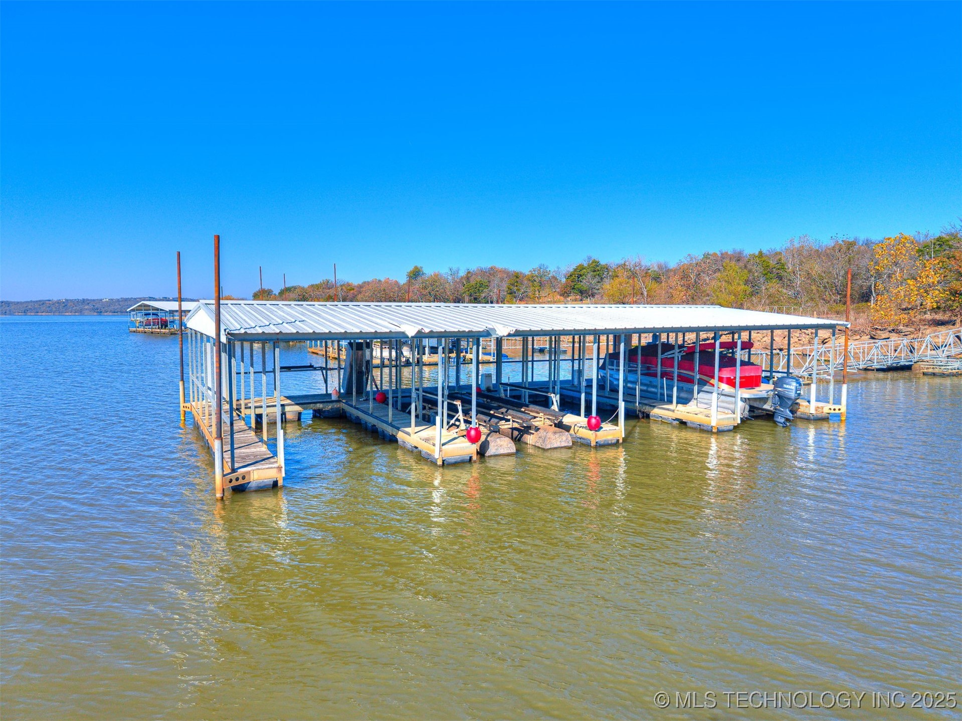 291 N Spinnaker Run Eufaula OK 74462