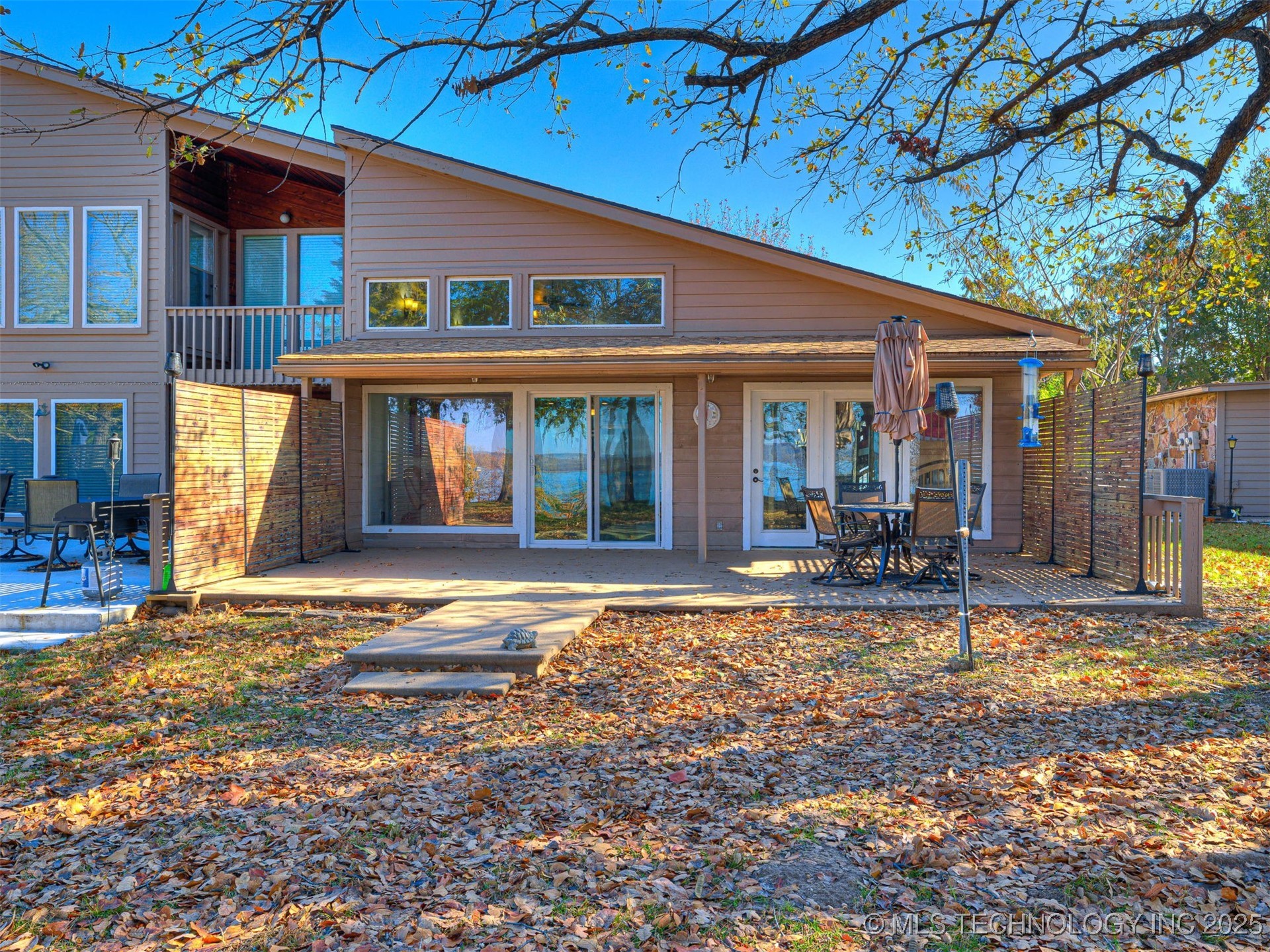 291 N Spinnaker Run Eufaula OK 74462
