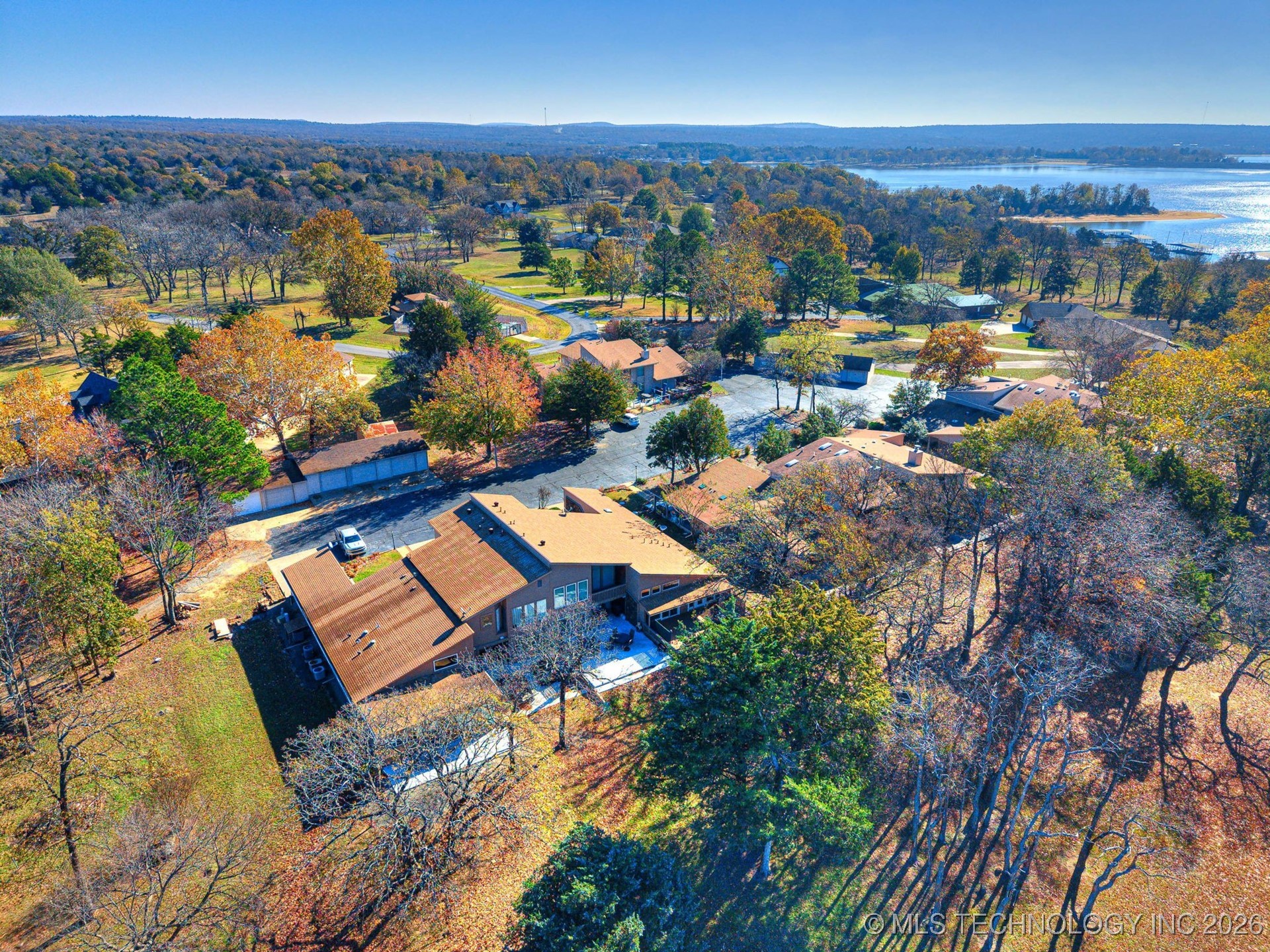 291 N Spinnaker Run Eufaula OK 74462