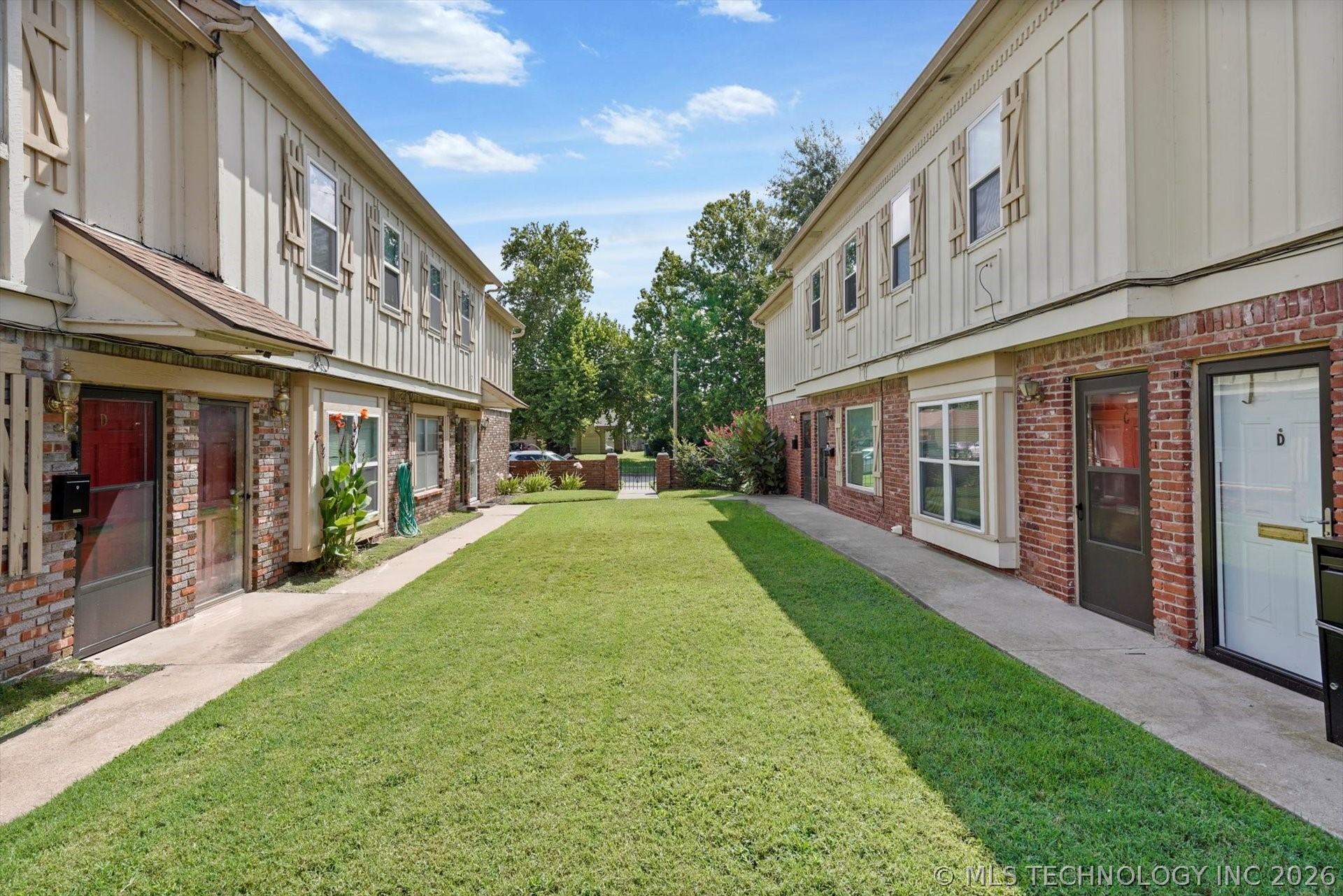 6148 S Madison Place Tulsa OK 74136