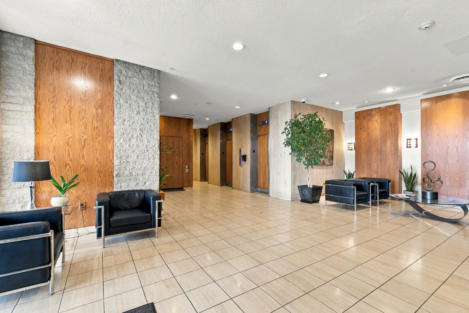 1502 Boulder Avenue Tulsa OK 74119