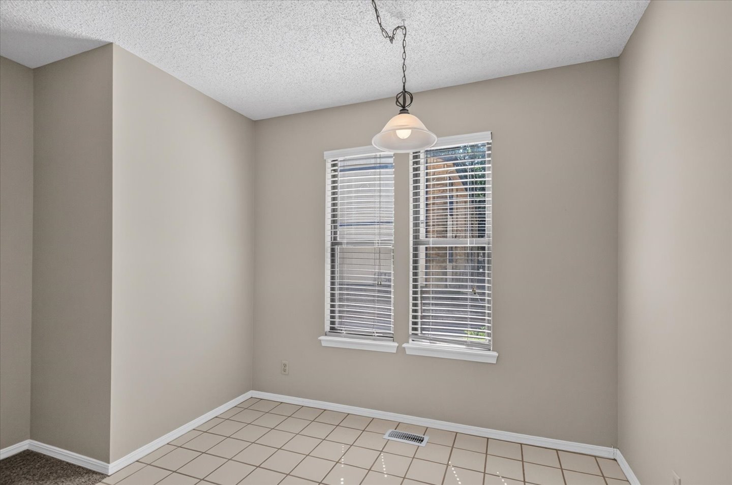 5255 Nowata Road Bartlesville OK 74006