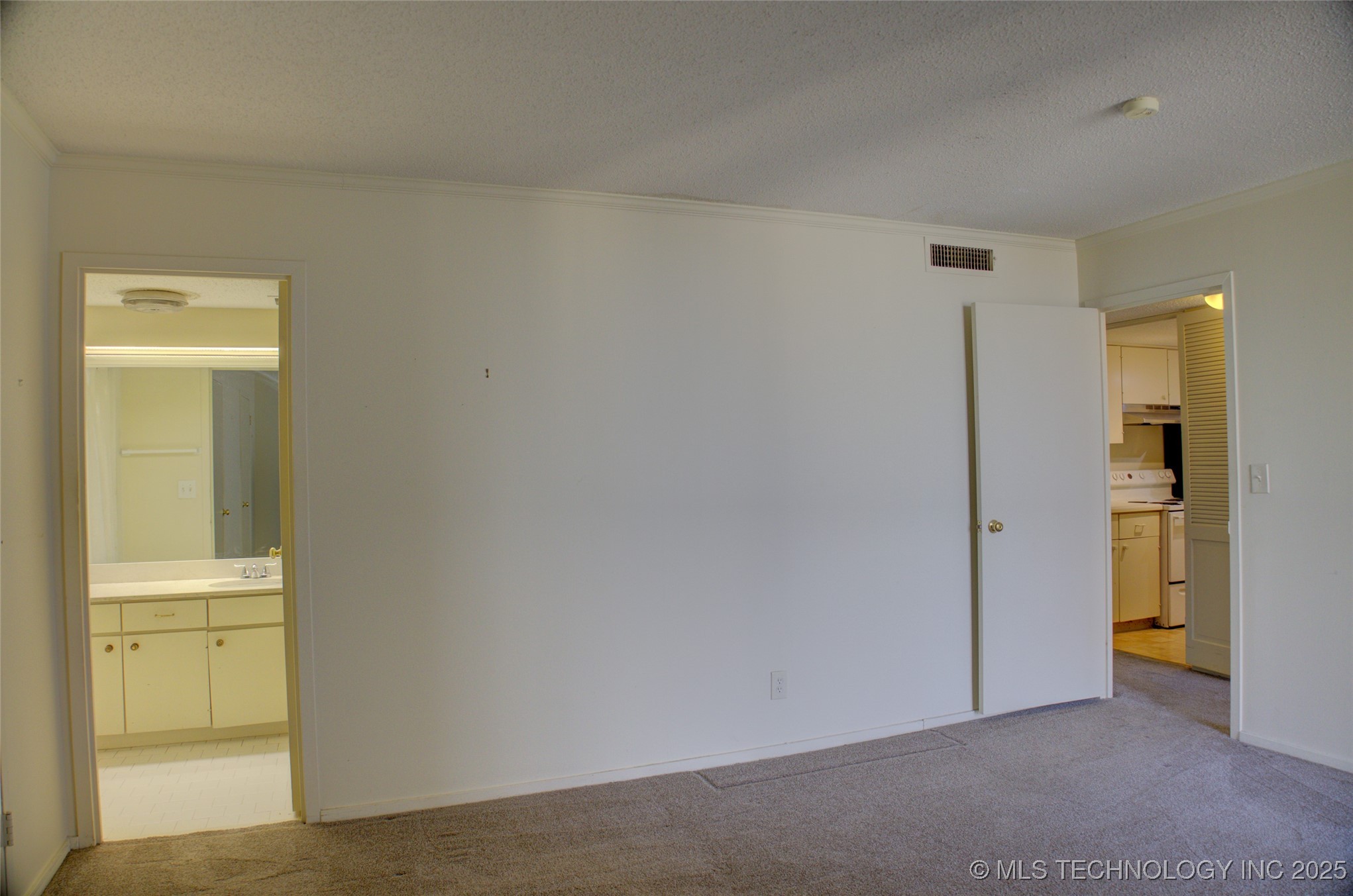 1502 S Boulder Avenue Tulsa OK 74119
