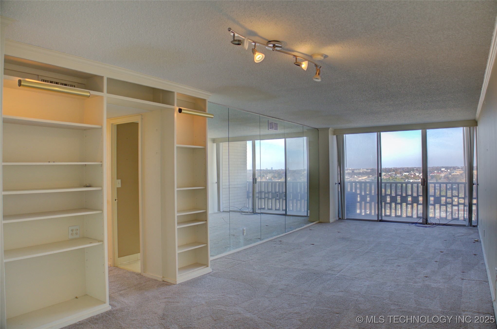 1502 S Boulder Avenue Tulsa OK 74119