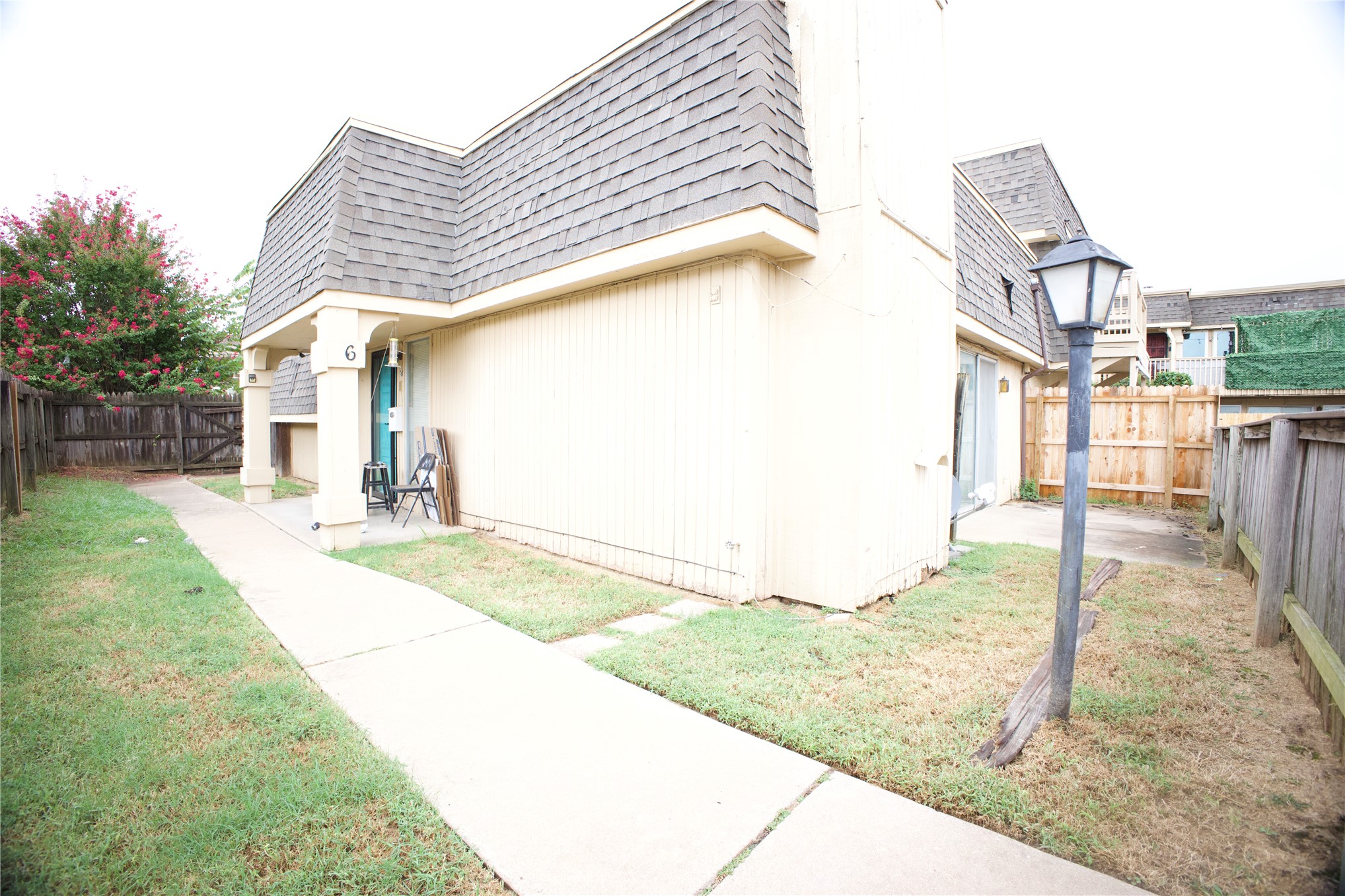 6004 S Newport Avenue Tulsa OK 74105