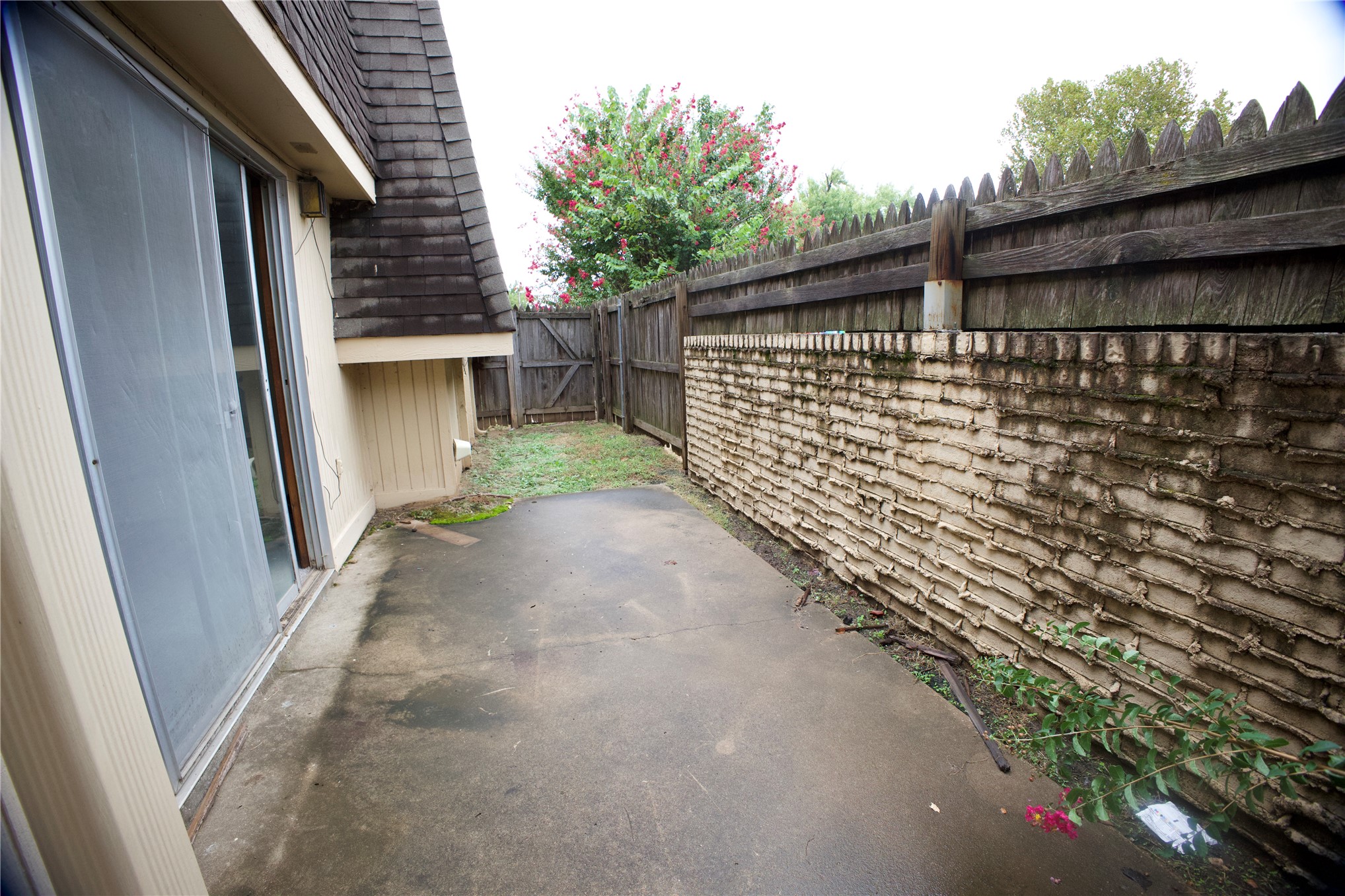 6004 S Newport Avenue Tulsa OK 74105