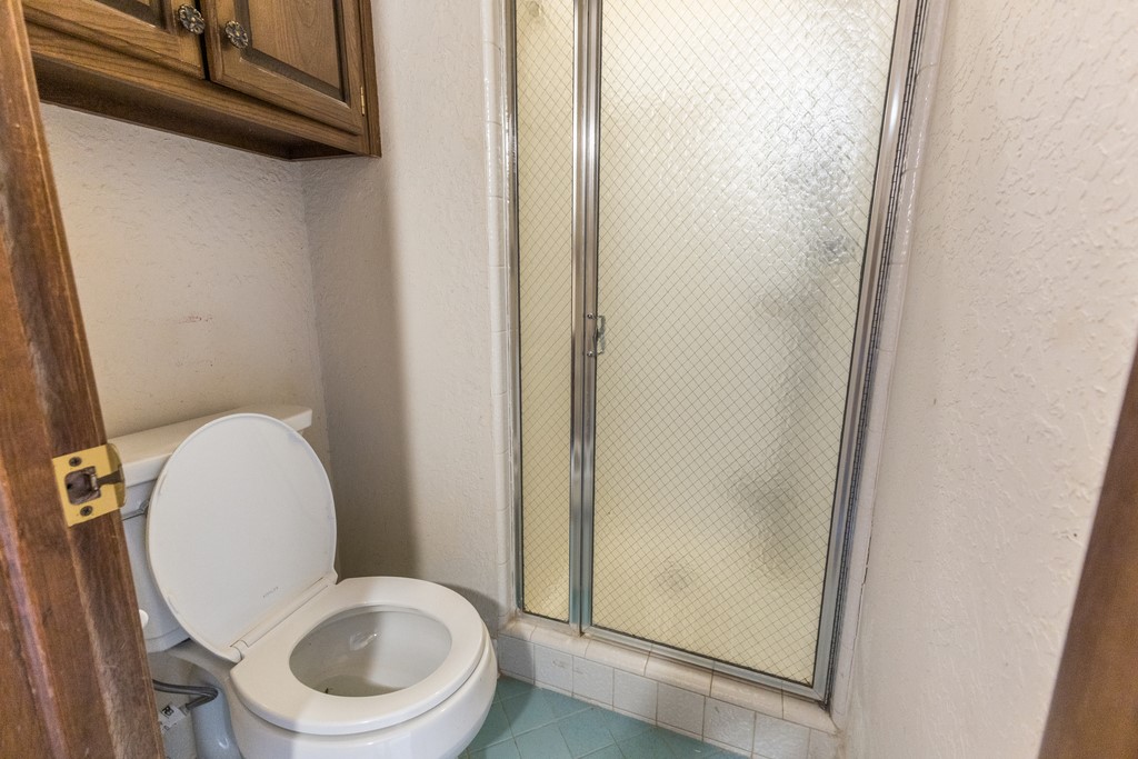 6004 S Newport Avenue Tulsa OK 74105