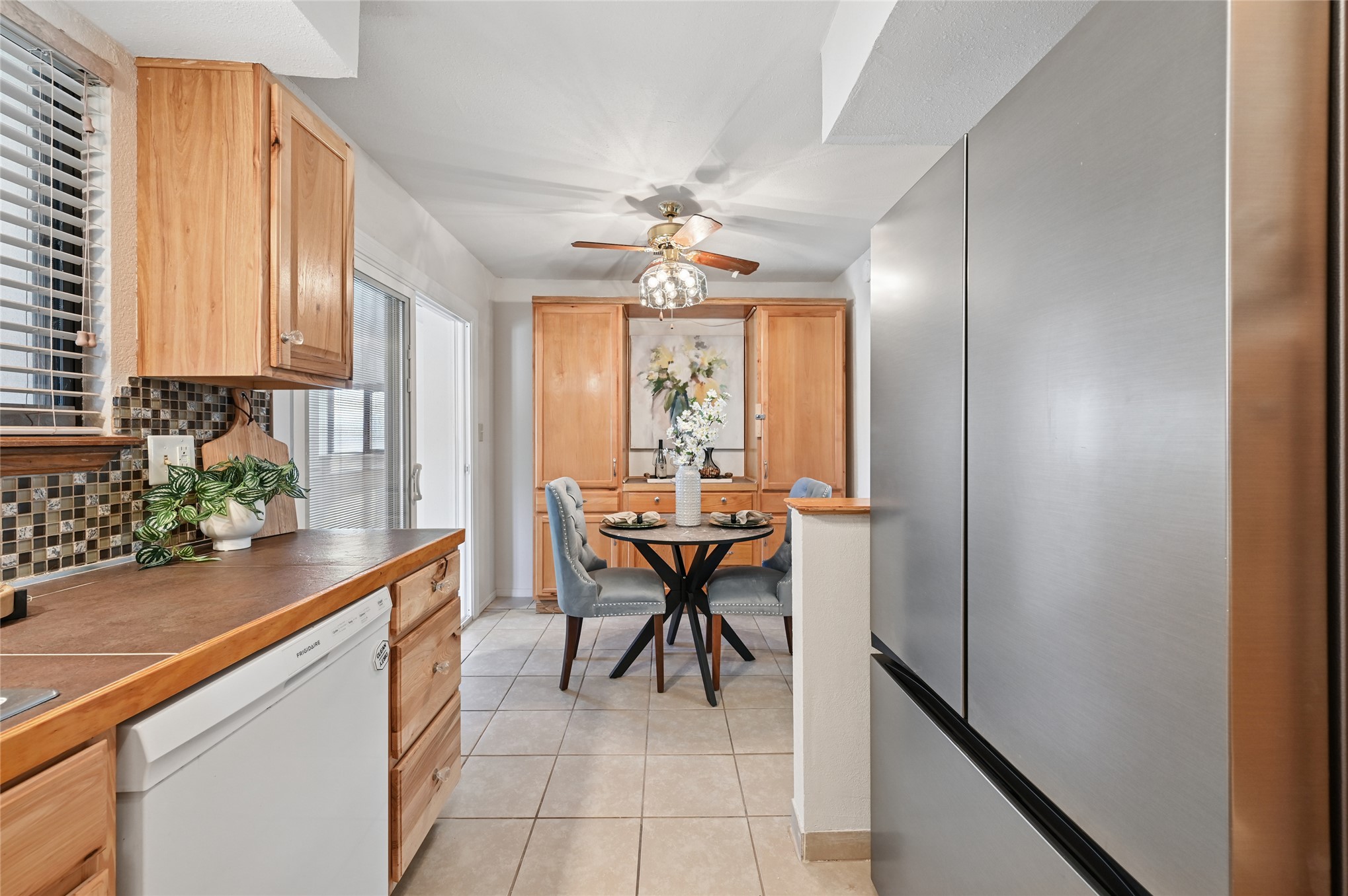 1207 S 111th Eastavenue Tulsa OK 74128