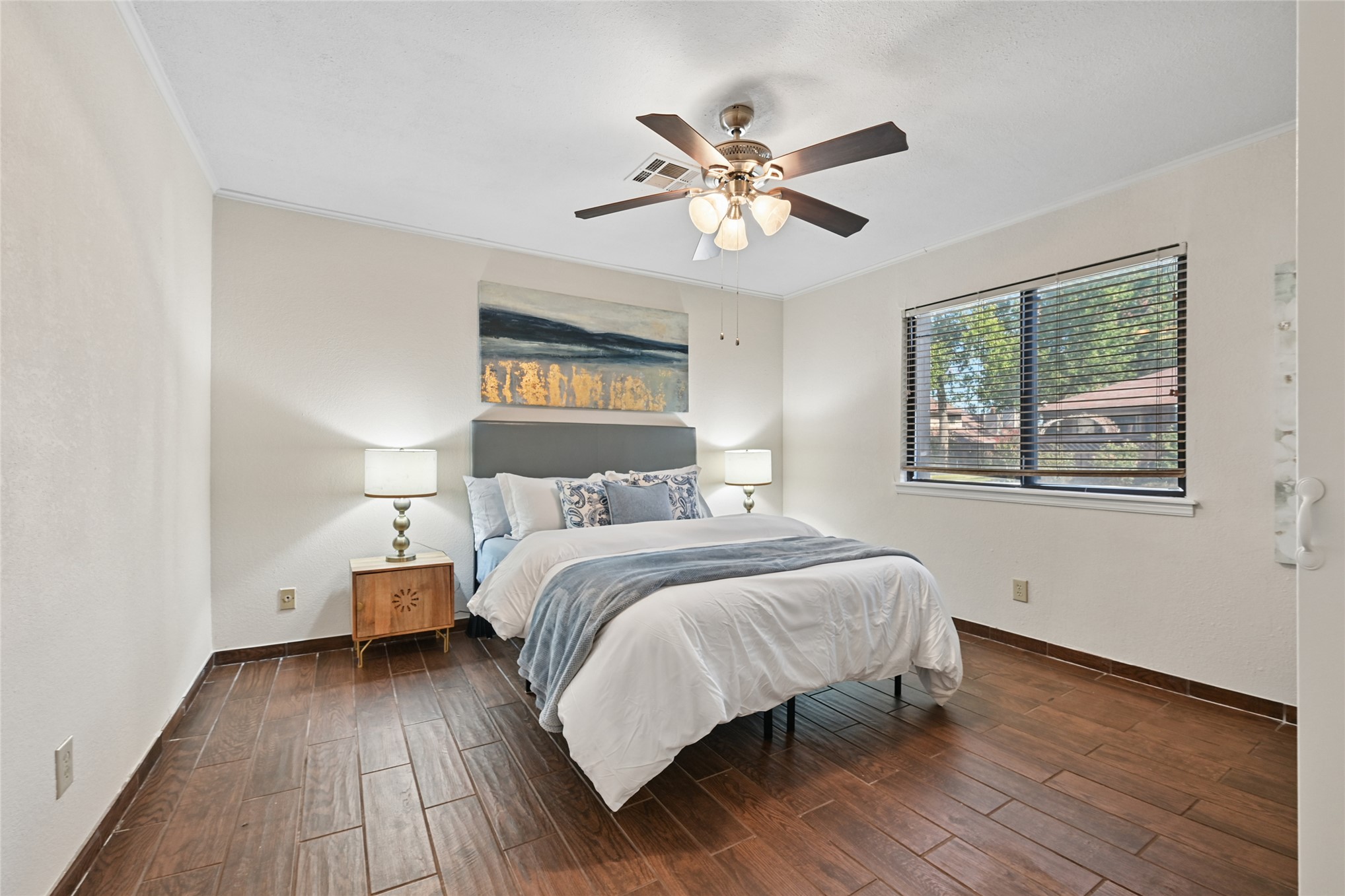 1207 S 111th Eastavenue Tulsa OK 74128
