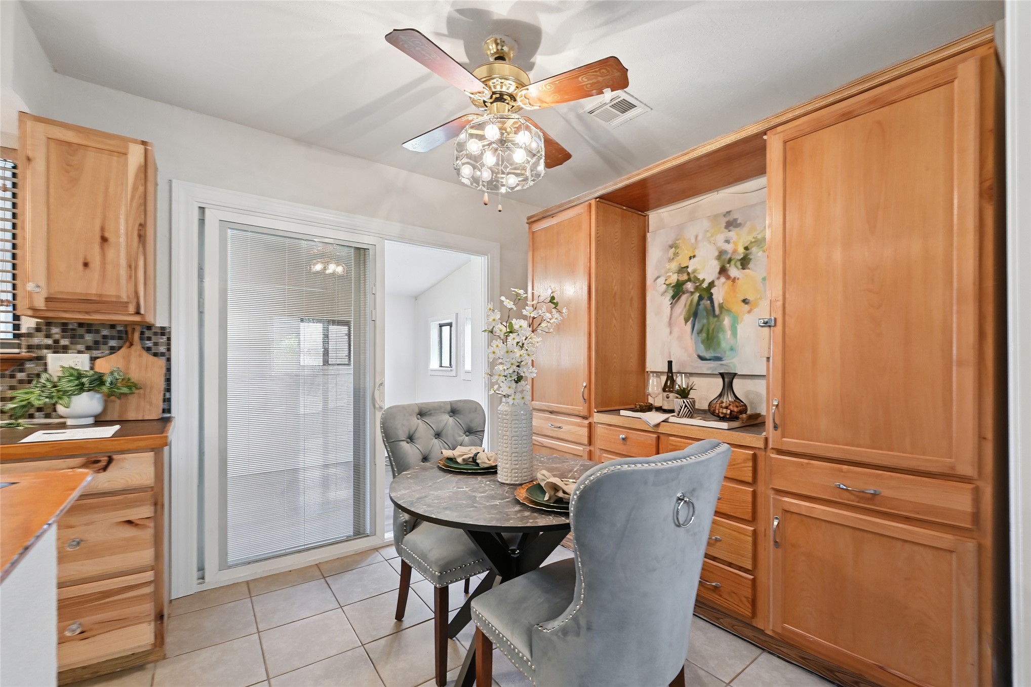 1207 S 111th Eastavenue Tulsa OK 74128
