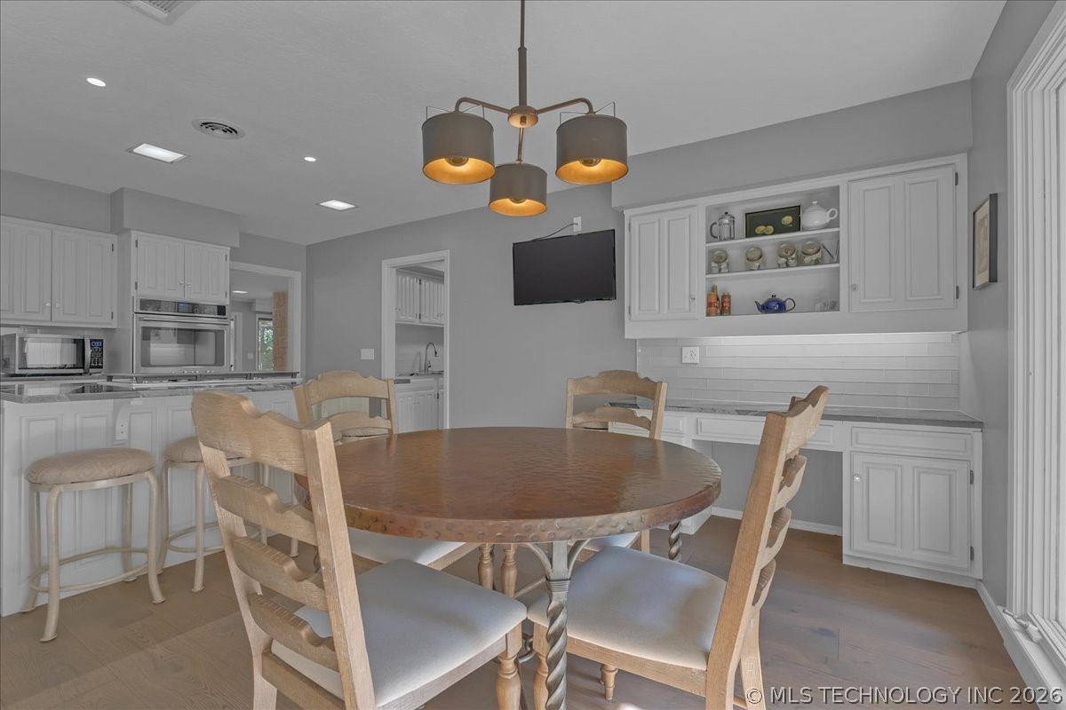 7201 S Gary Place Tulsa OK 74136