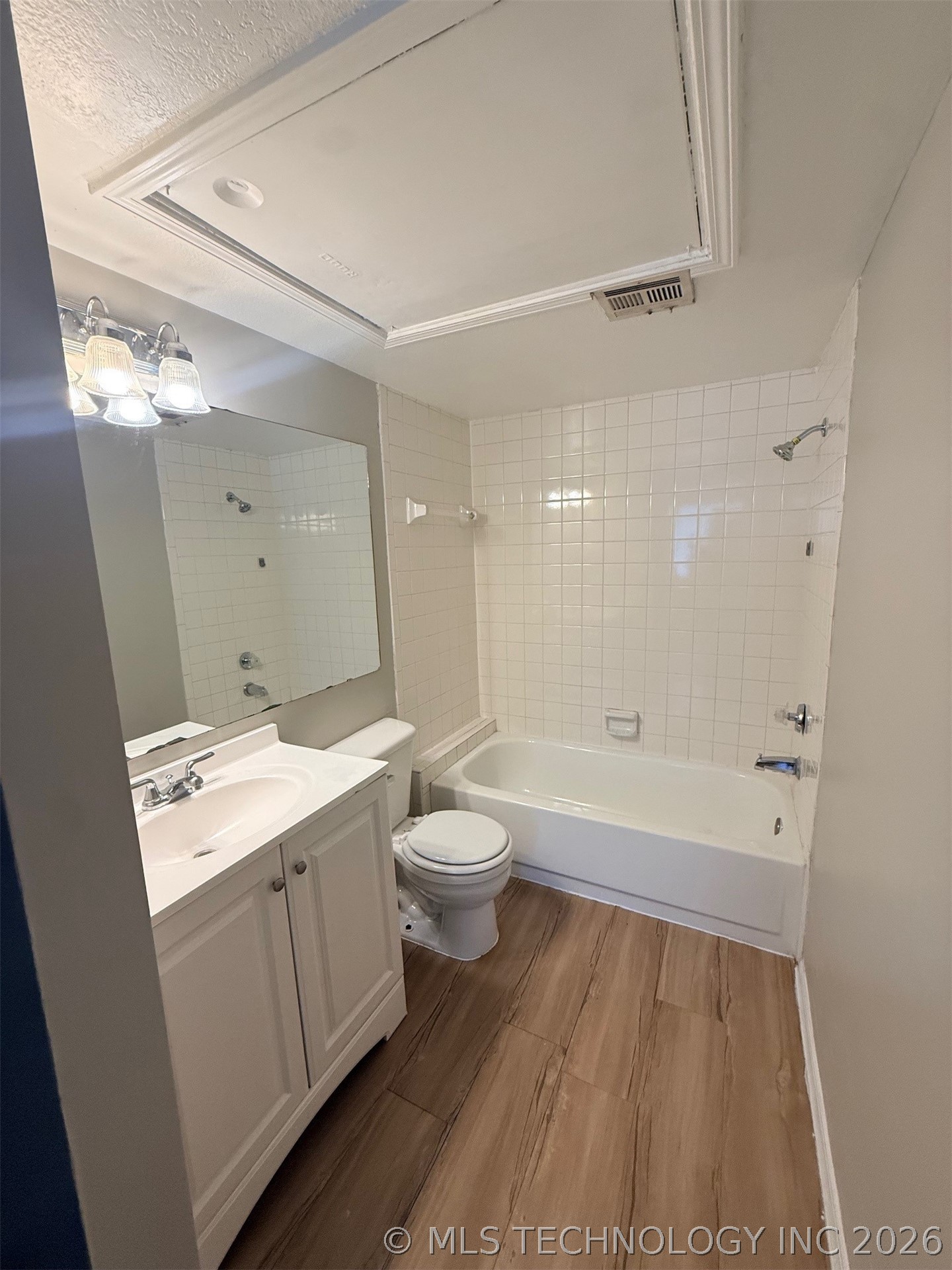 1802 E 66th Place Tulsa OK 74136