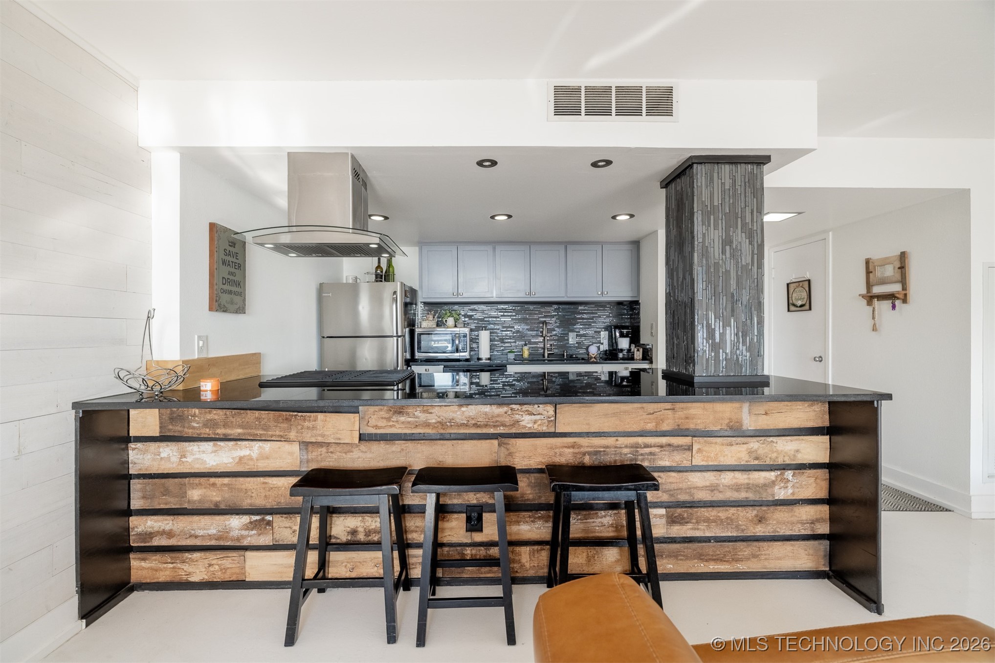 450 W 7th Street Tulsa OK 74119