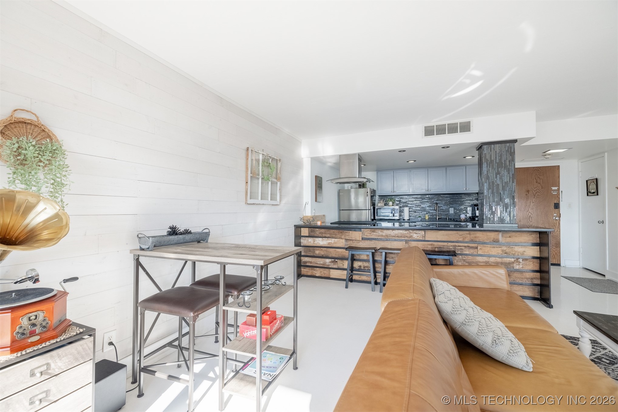 450 W 7th Street Tulsa OK 74119