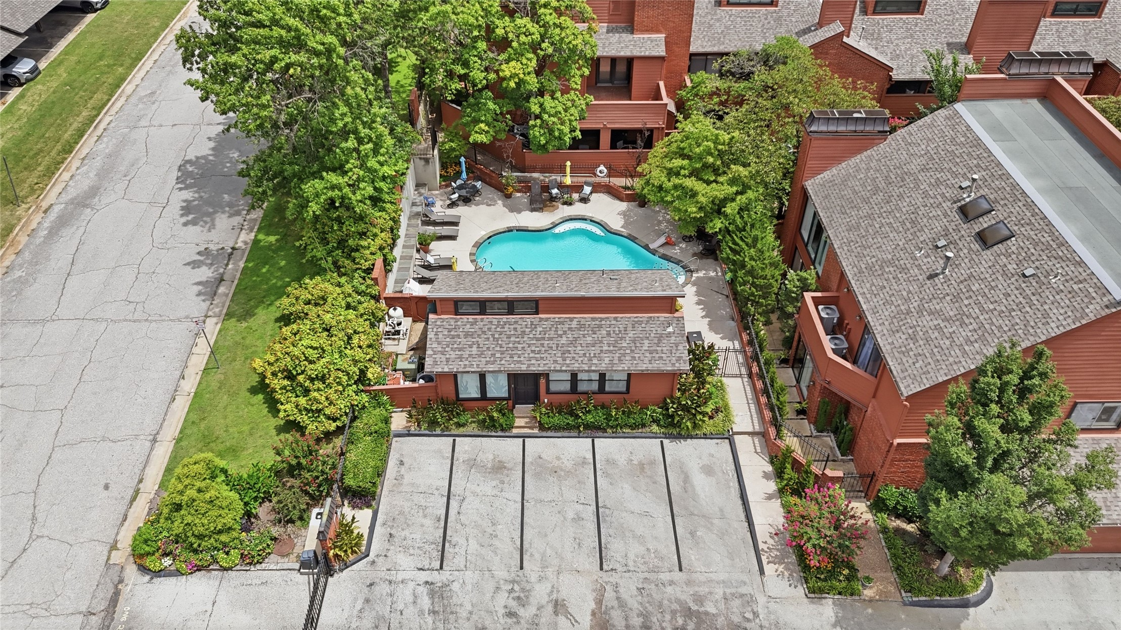 36 Woodward Boulevard Tulsa OK 74114