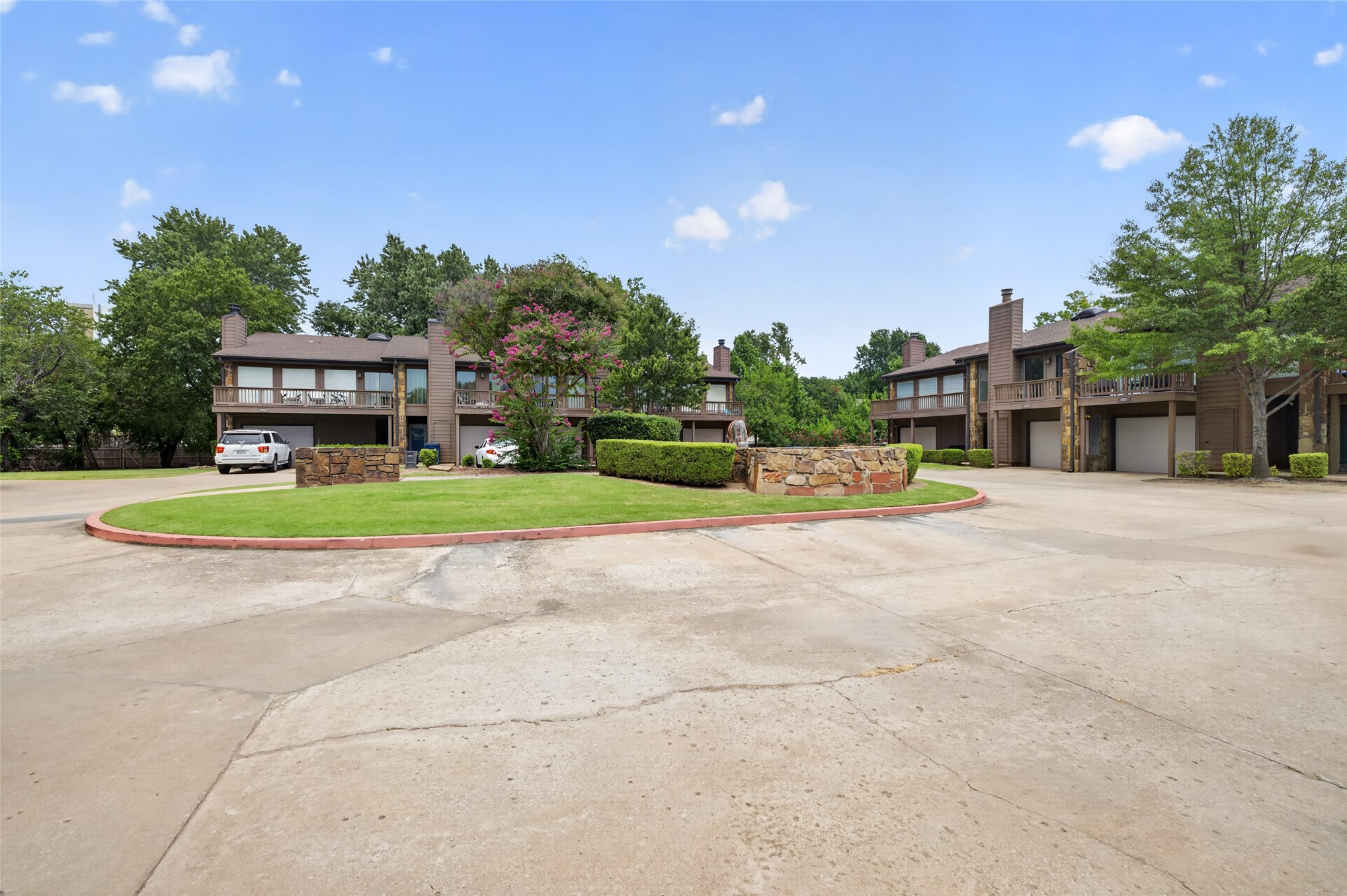2817 E 90th Street Tulsa OK 74137