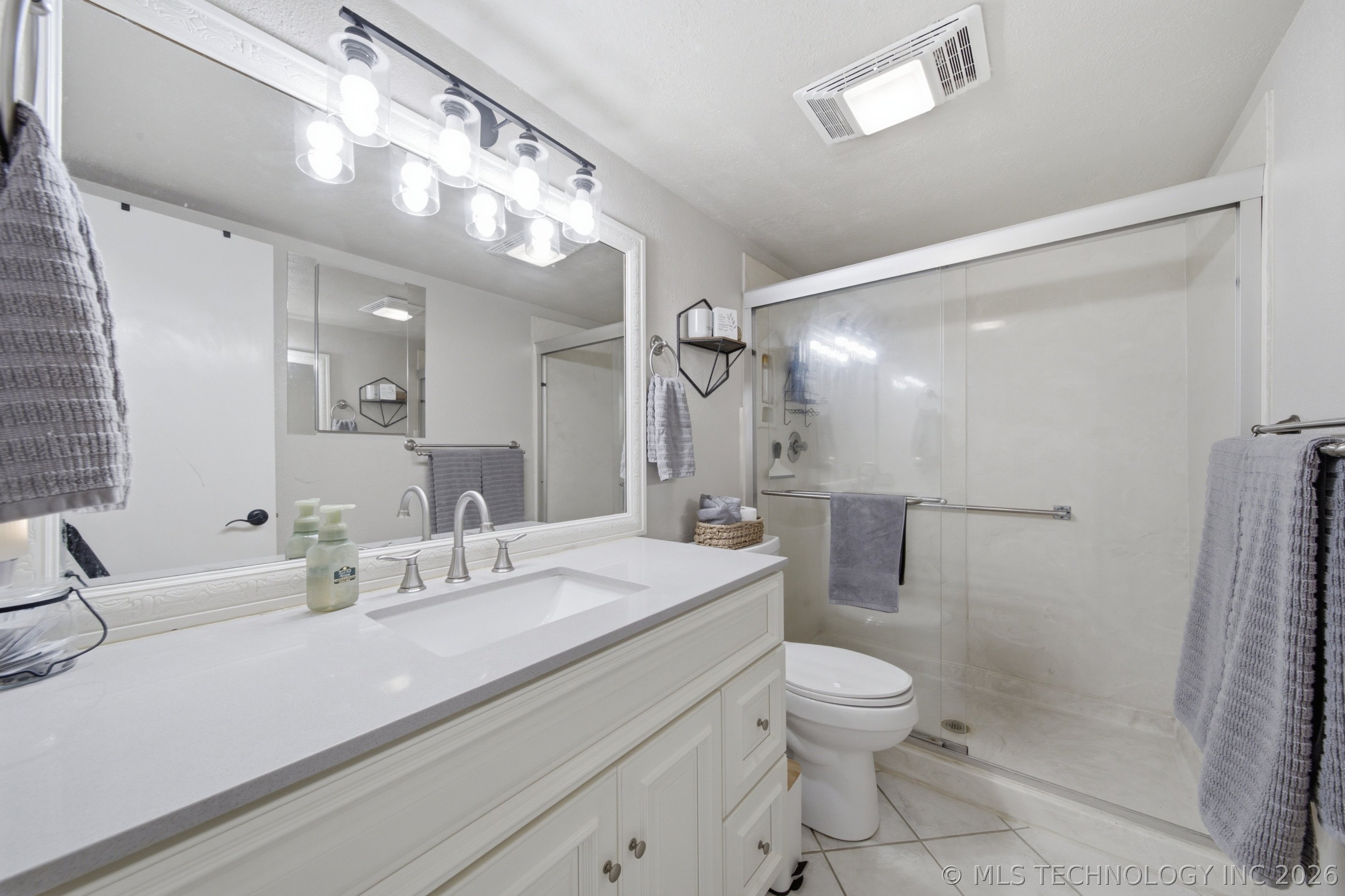 15911 E 131st Street S Broken Arrow OK 74011