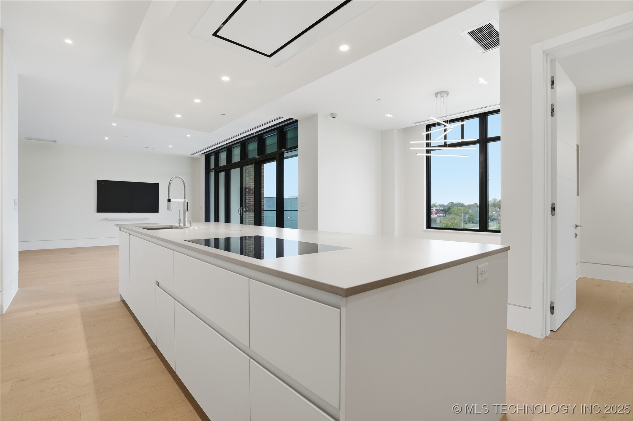 405 N Main Street Tulsa OK 74103
