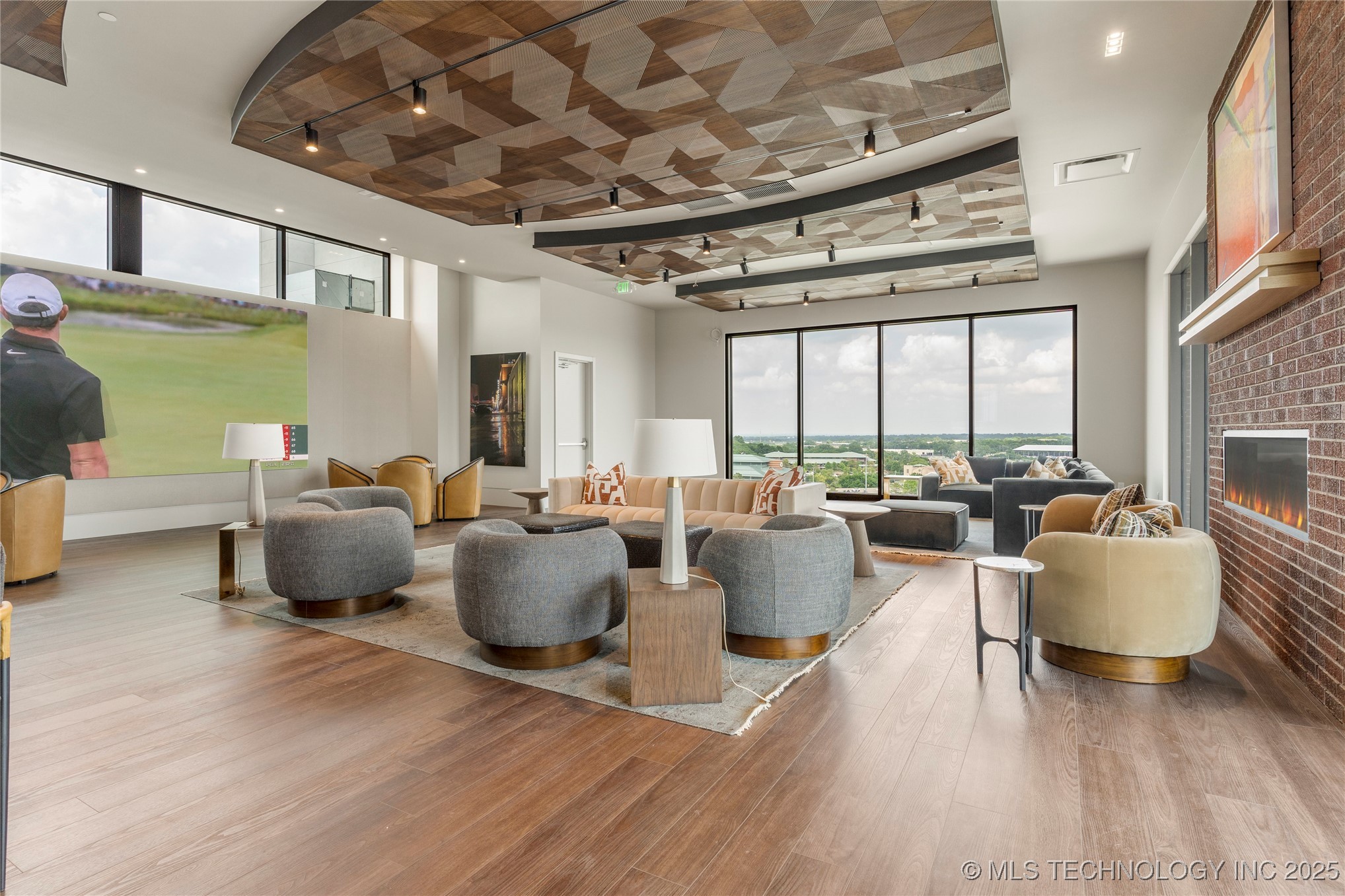 405 N Main Street Tulsa OK 74103