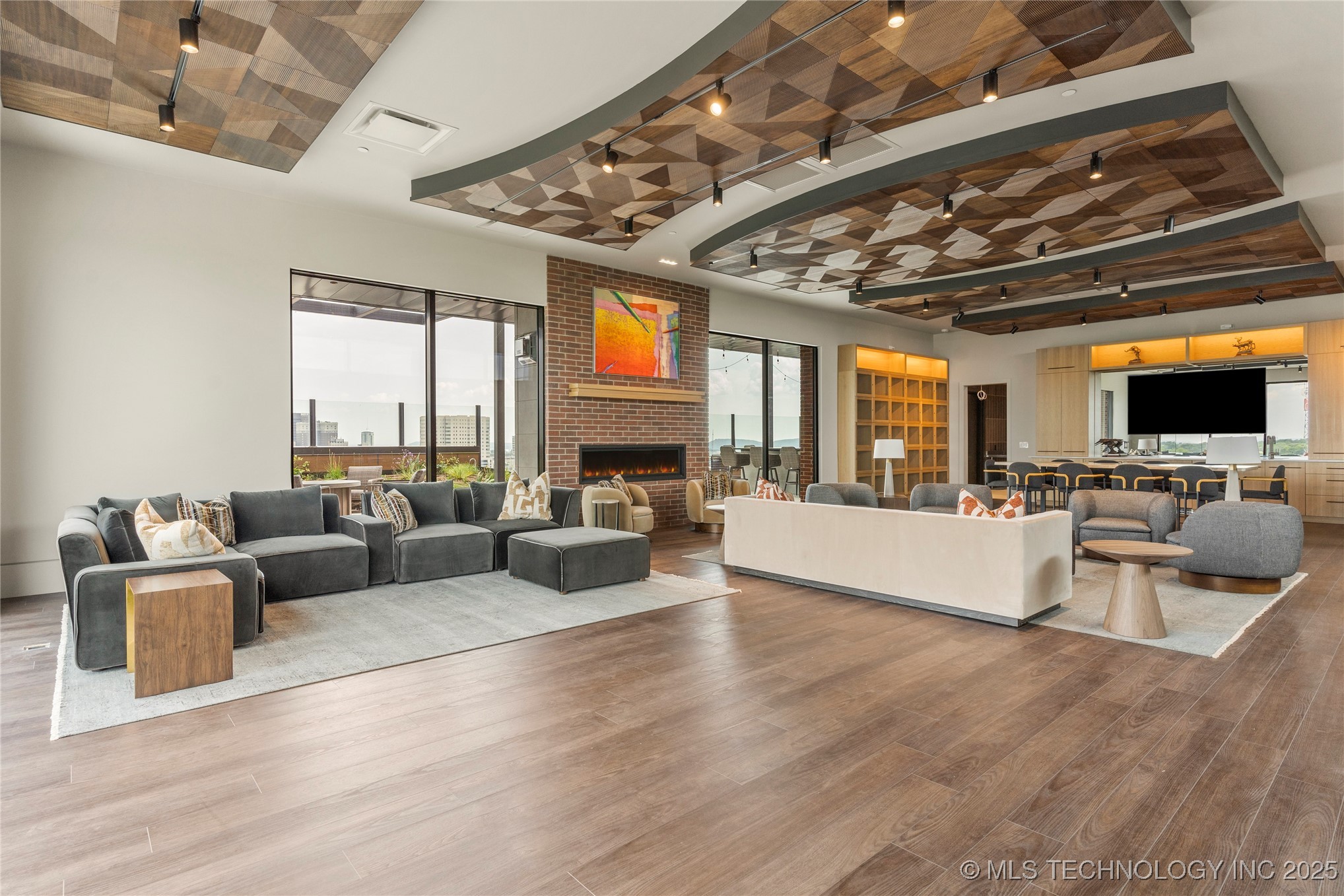 405 N Main Street Tulsa OK 74103